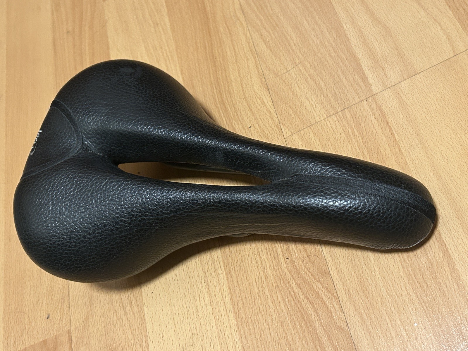 Vintage Terry Fly Cromoly Saddle Cutaway Seat Black Grain Leather Italy Road MTB