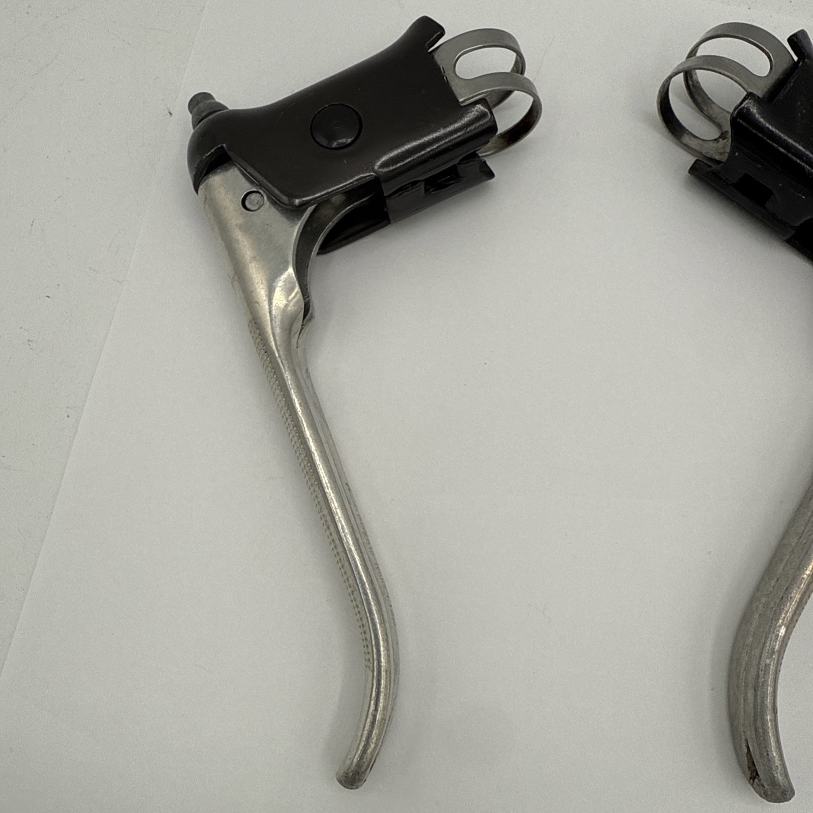 DIA-COMPE REGULAR BICYCLE NON AERO *flat Bar* BRAKE LEVERS Black/ Silver