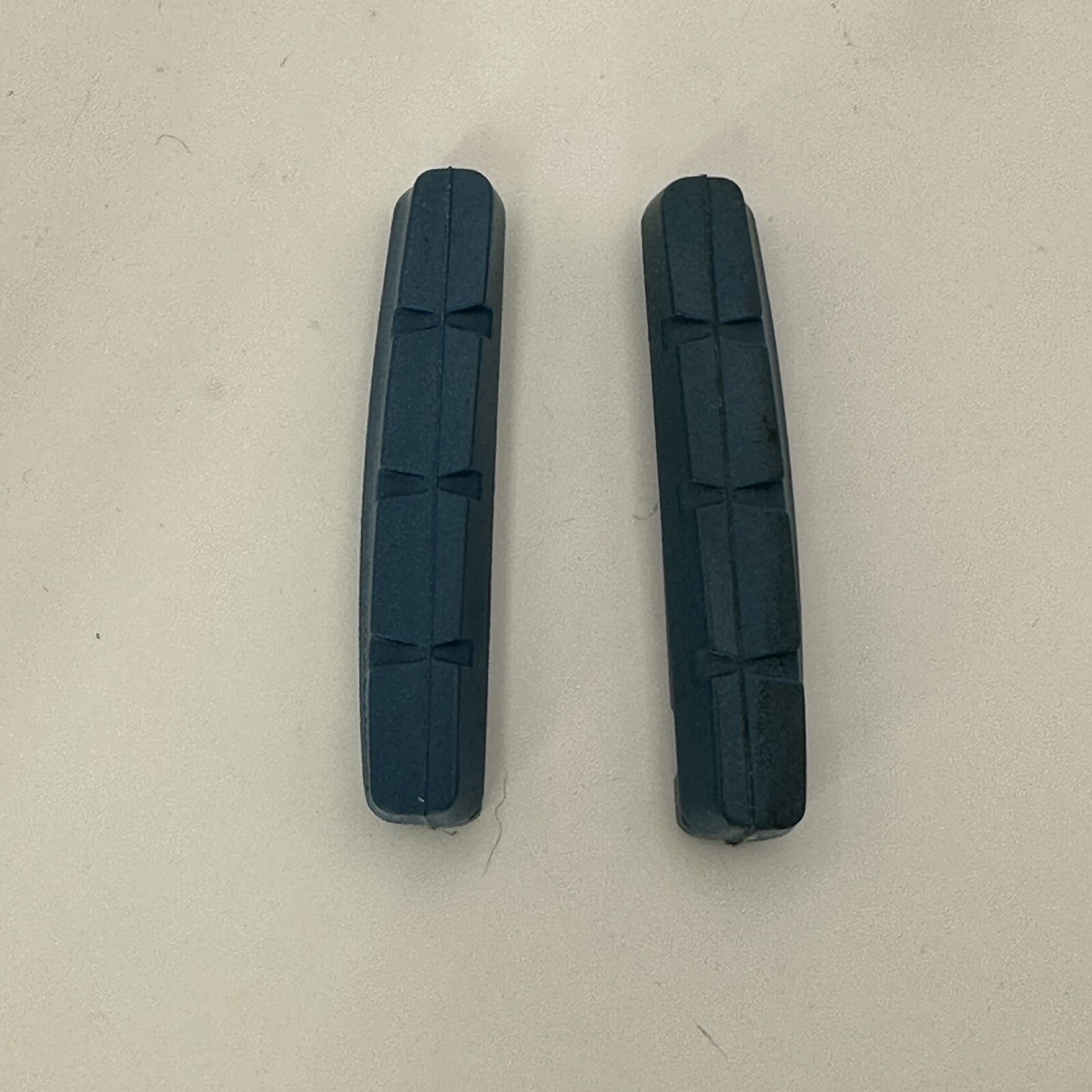 Carbon Rim Brake Pad Inserts Blue Compound Shoes 1 Pair Road Cross Shimano Sram