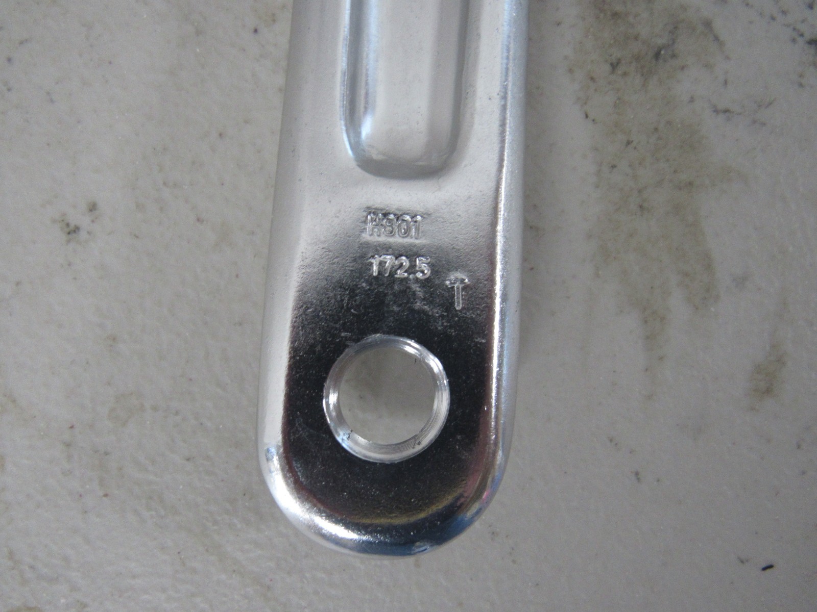 FSA VERO Double Right Crank Arm 172.5mm for Square Taper BB No Chainrings Silver