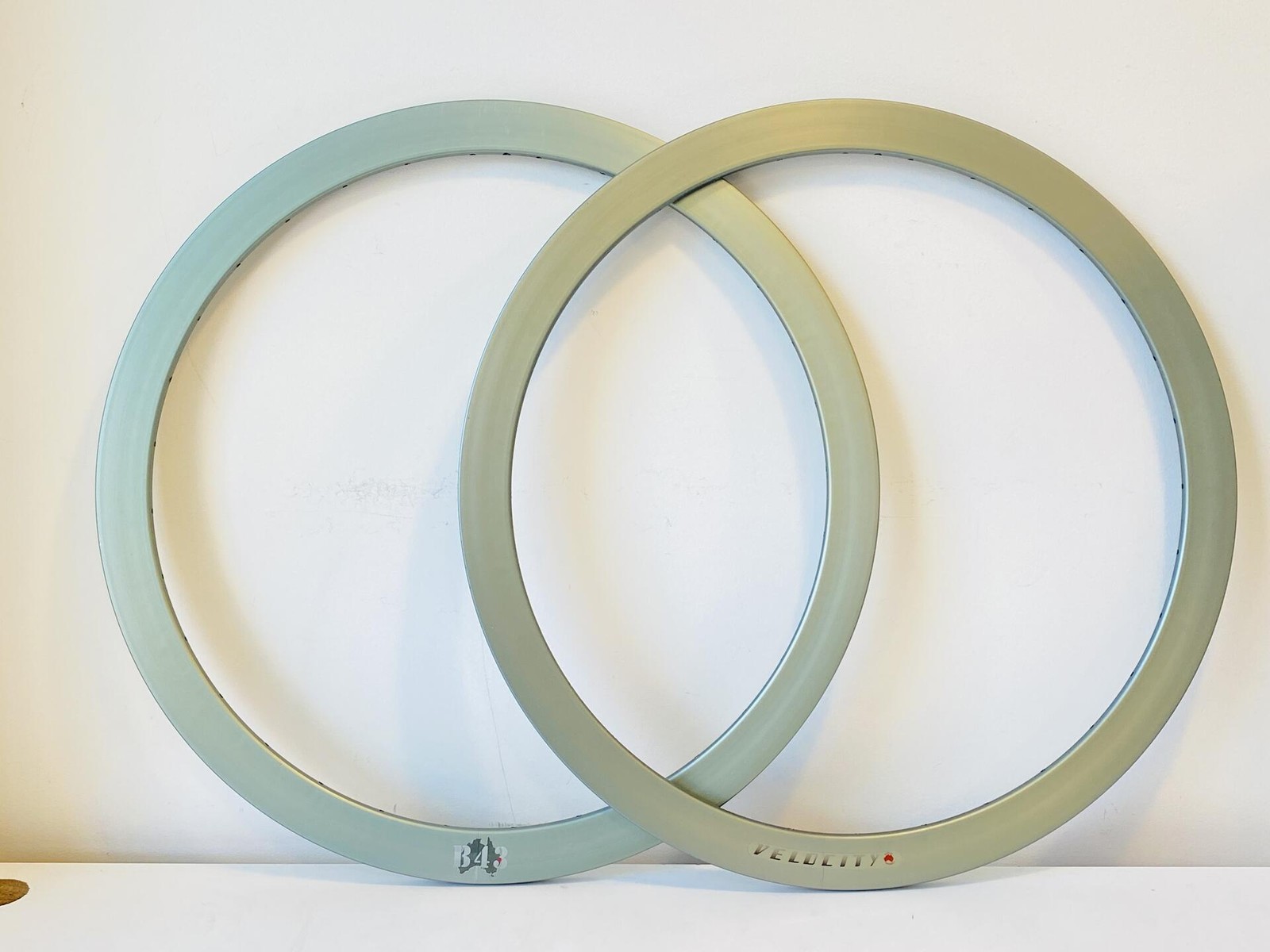 Velocity B43 700c Rim Set 32h Olive Mist Gray NMSW – Made in Australia