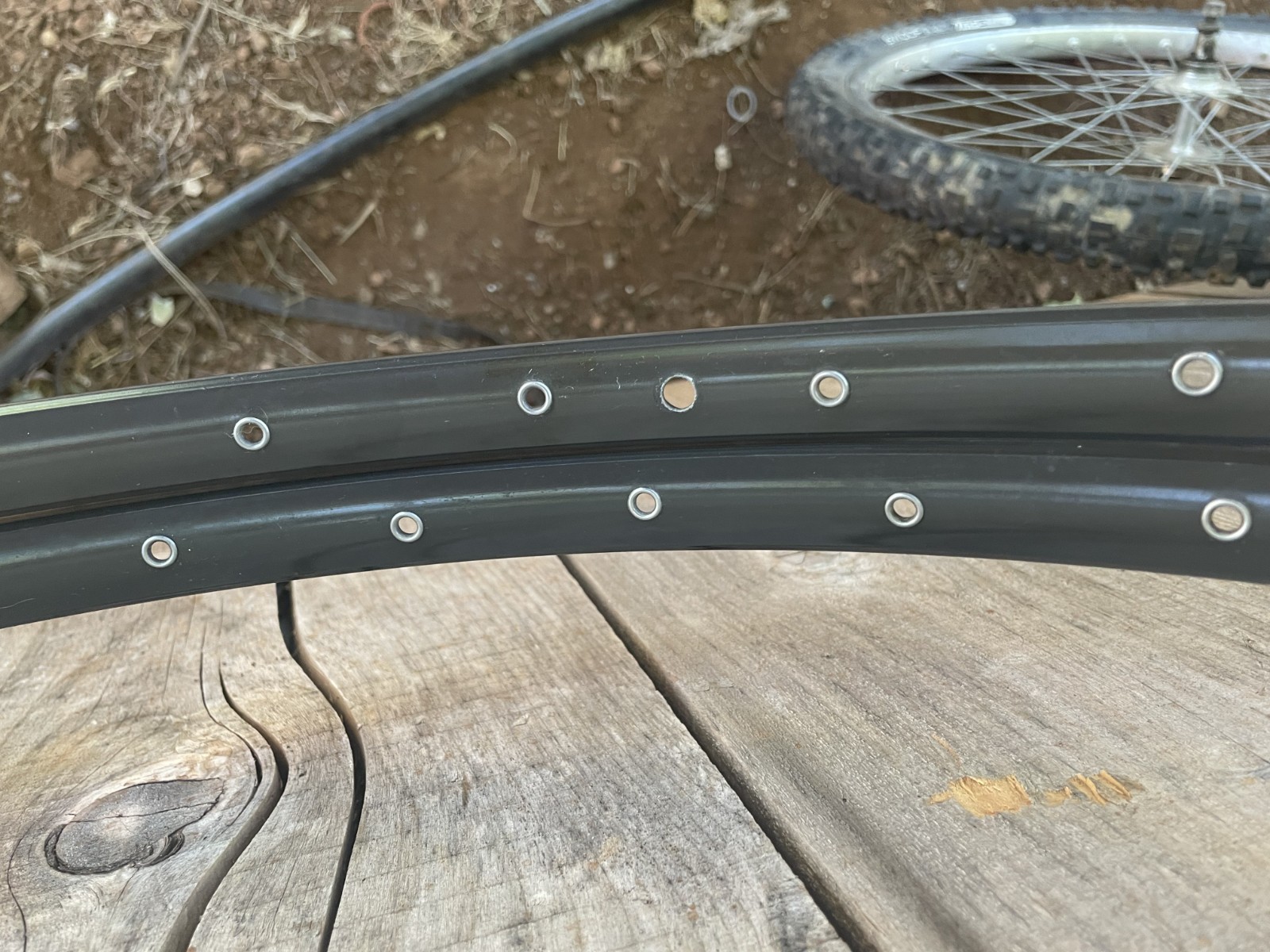 Mavic M231 CD 26″ rim set. 28h + 32h. Vintage MTB bike
