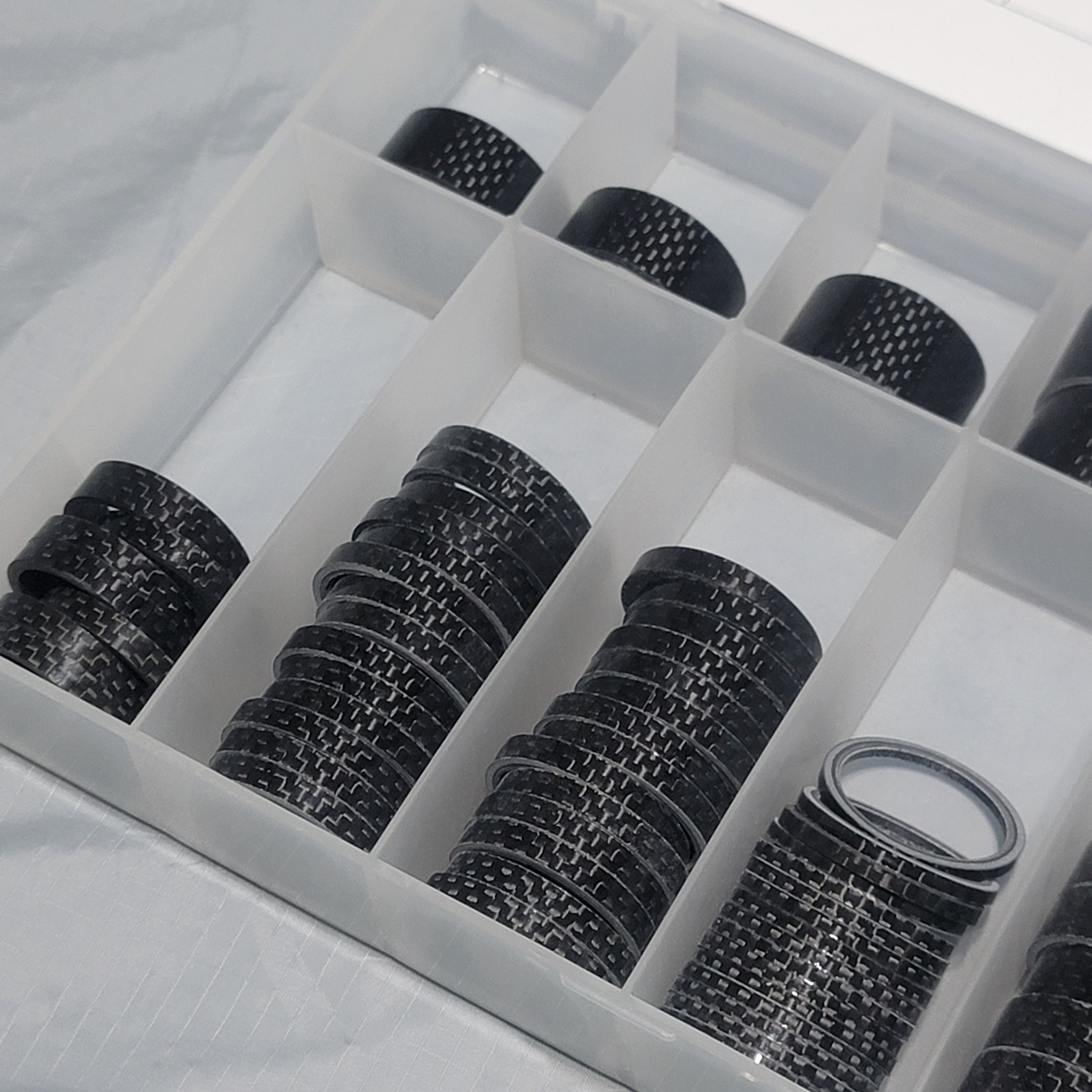 Wheels Manufacturing HS-KIT5 Carbon Fiber Headset Spacer Kit 1-1/8″ Full +Extras