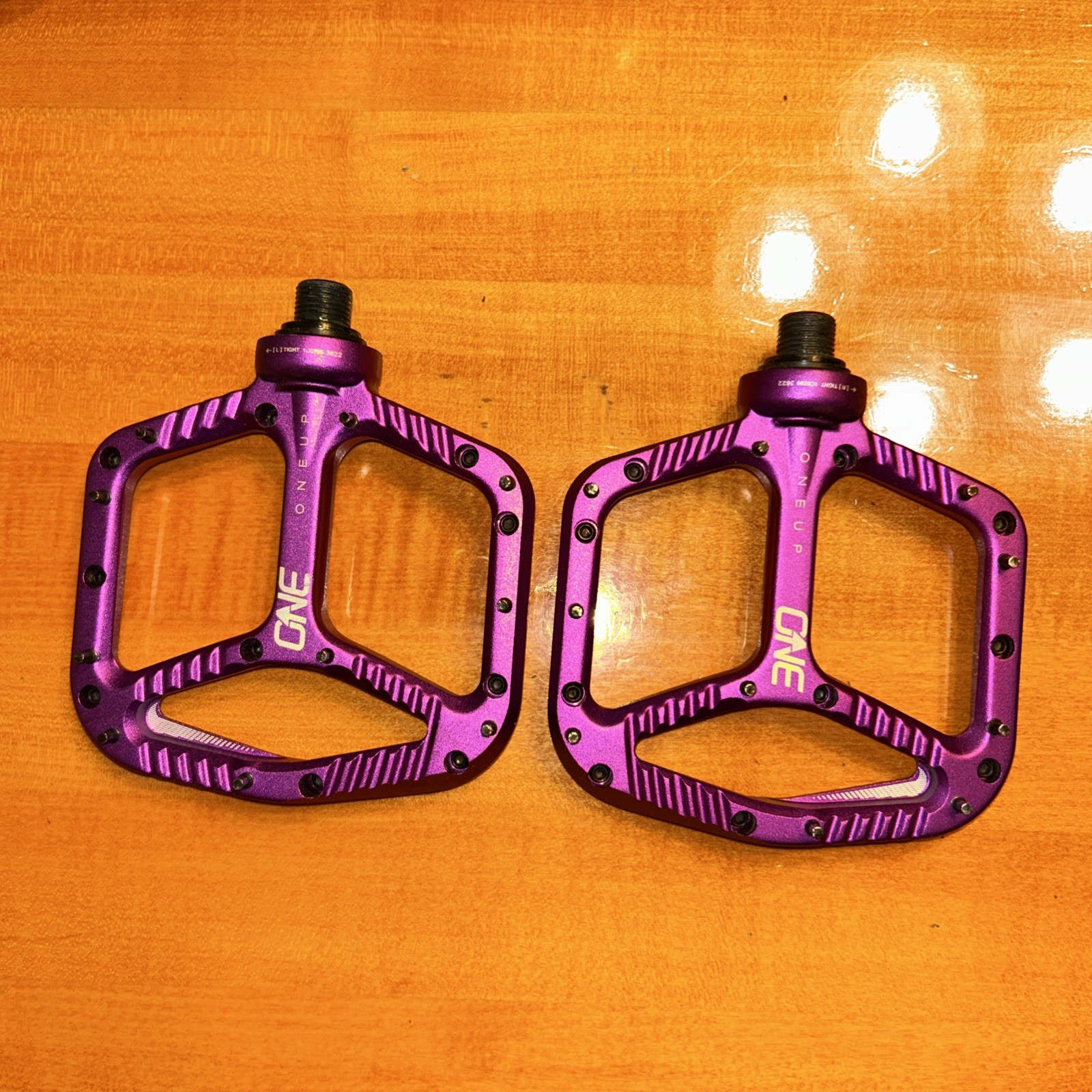 OneUp Components Aluminum Pedal – Purple MTB Large Platform