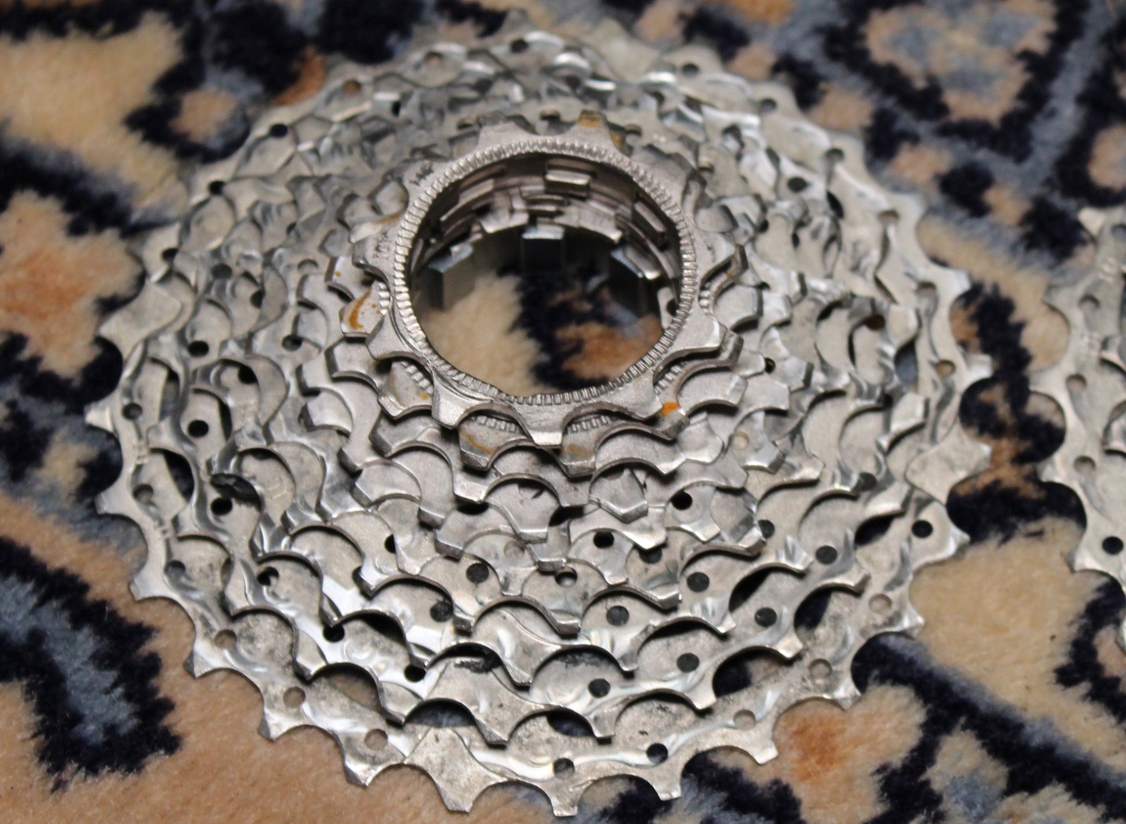 2 Shimano Ultegra CS-6700 Cassettes 10 Speed – 11-28t -Parts – Well Used