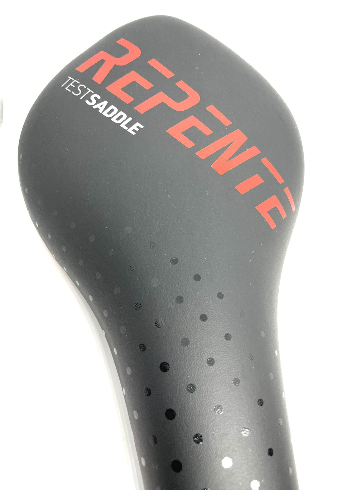 Repente Kuma 4.0 Italian Road Bike Carbon Fiber Saddle Black 150g NEW