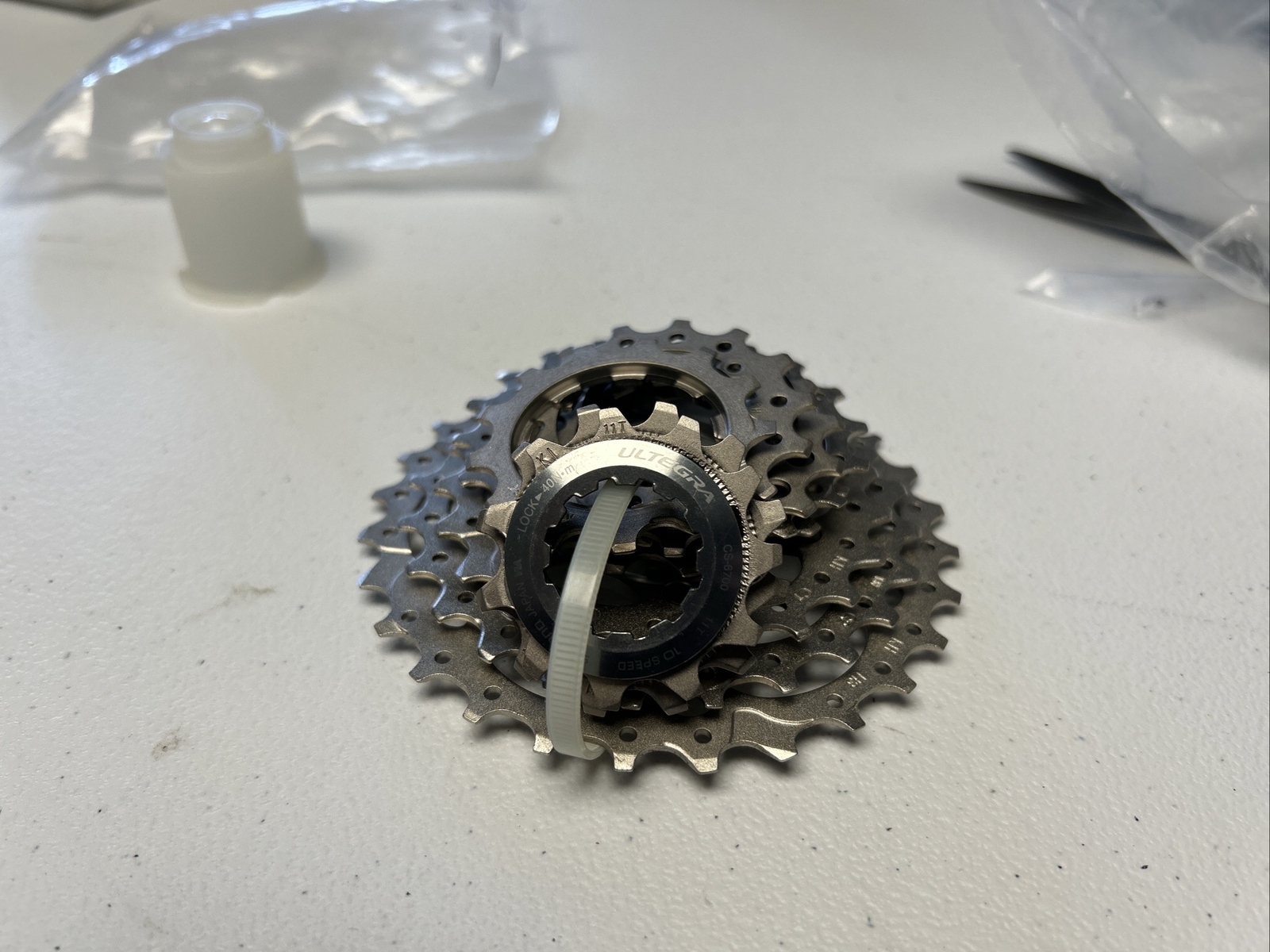 Shimano Ultegra CS-6700 Cassette – 10 Speed, 11-28t, Silver New free shipping