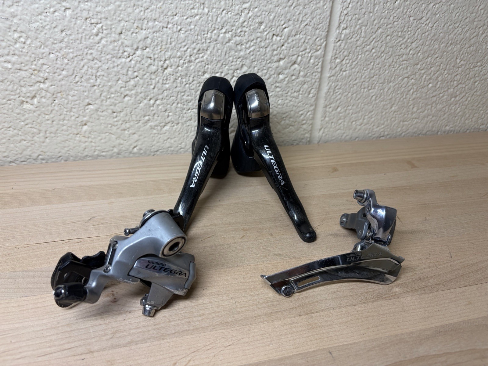 Ultegra 6700 Mini Groupset With Shifters And Front And Rear Derailleurs