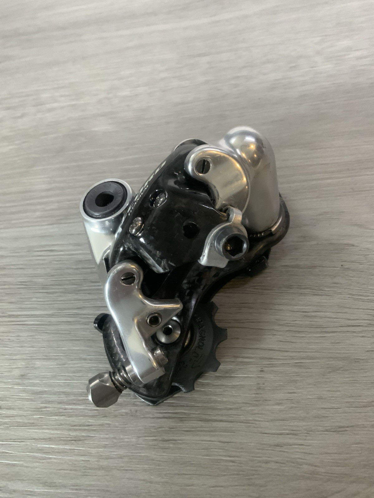 CAMPAGNOLO RECORD TITANIUM REAR DERAILLEUR CARBON TITANIUM 10 OR 9 SPEED
