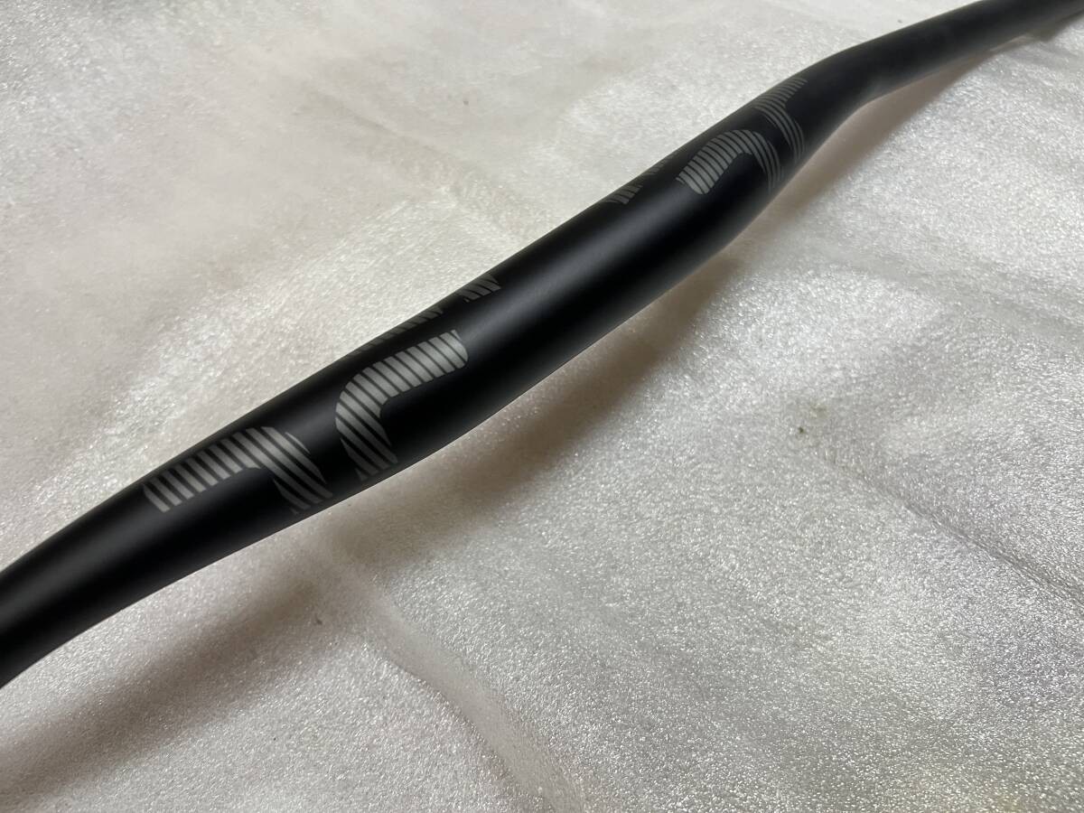E*Thirteen e13 Race Carbon Riser Handlebar 35mm Clamp 800mm UD MTB New NOS!!