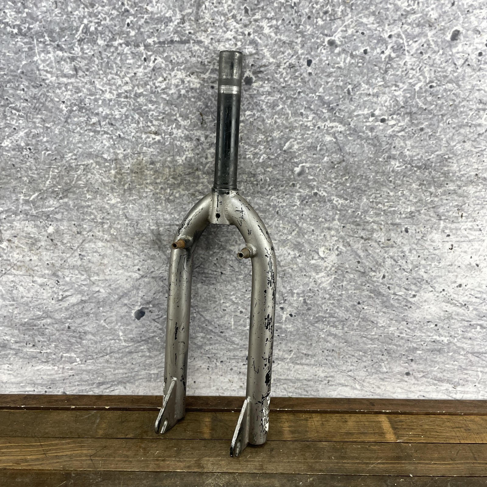 BMX Fork 20in 1-1/8 Threadless 990 Posts FReestyle Steel 10mm Dropout Mid School