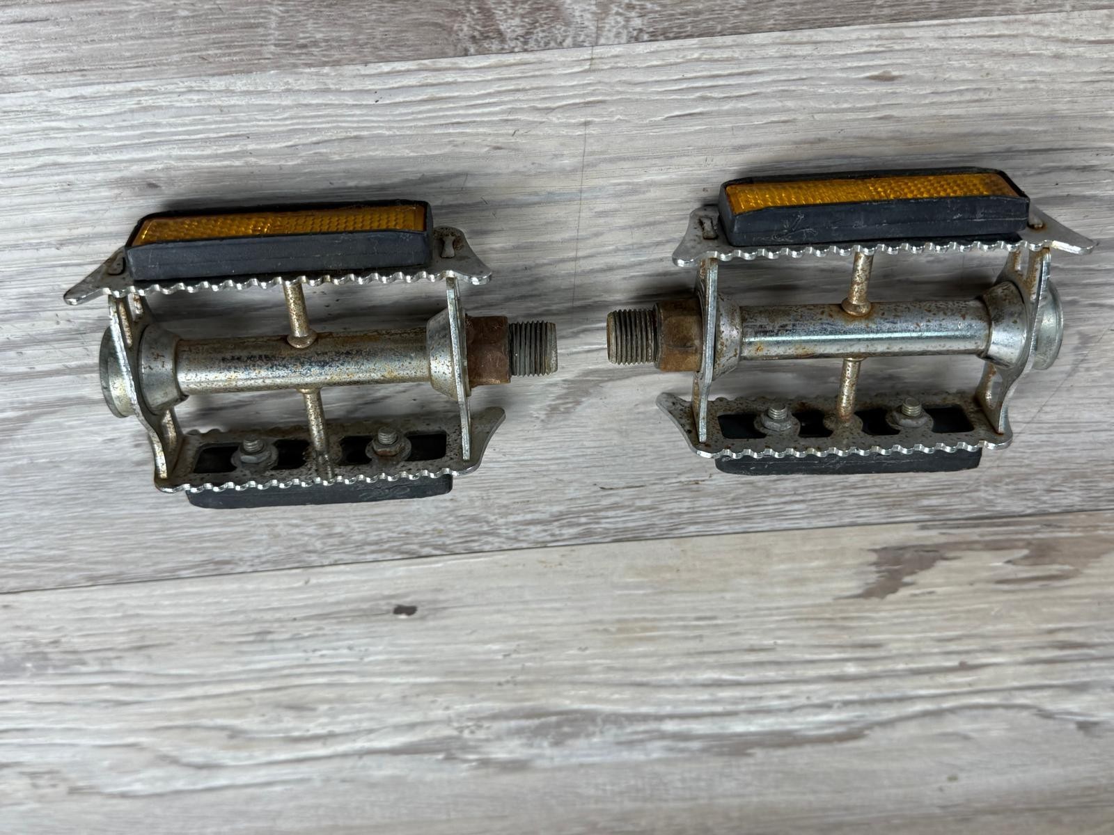 Vintage Lyotard Bicycle Bike Pedals Left and Right Set A1