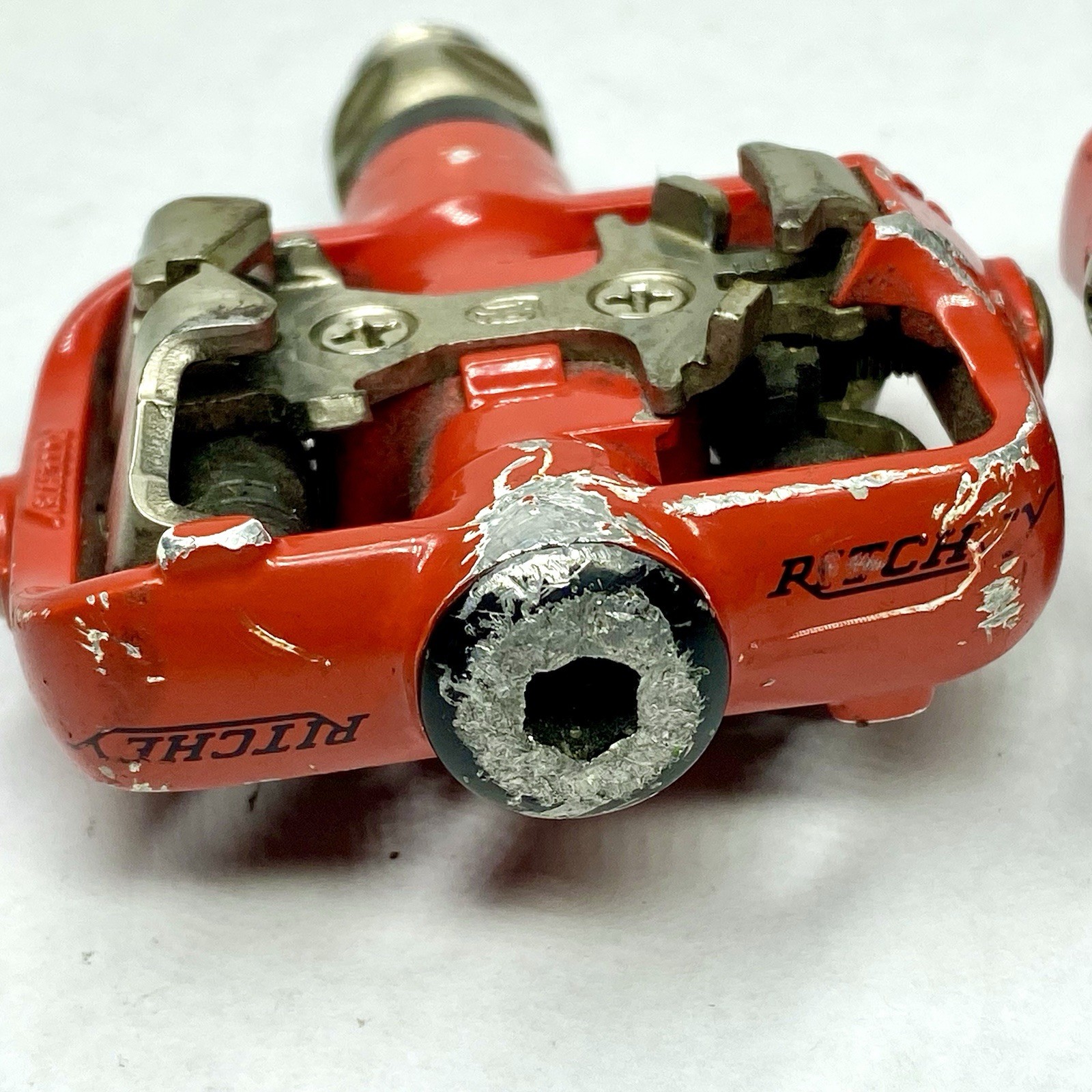 Ritchey Logic SPD Clipless Pedals Red 9/16” MTB Gravel Bike Pair