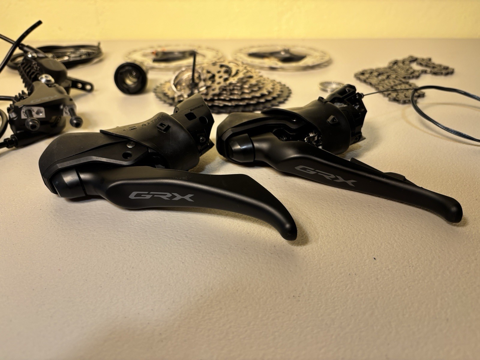 SHIMANO GRX RX800, RX600 1X11 Speed Groupset Disc Brake+Casstte+R Derailleur+Chn