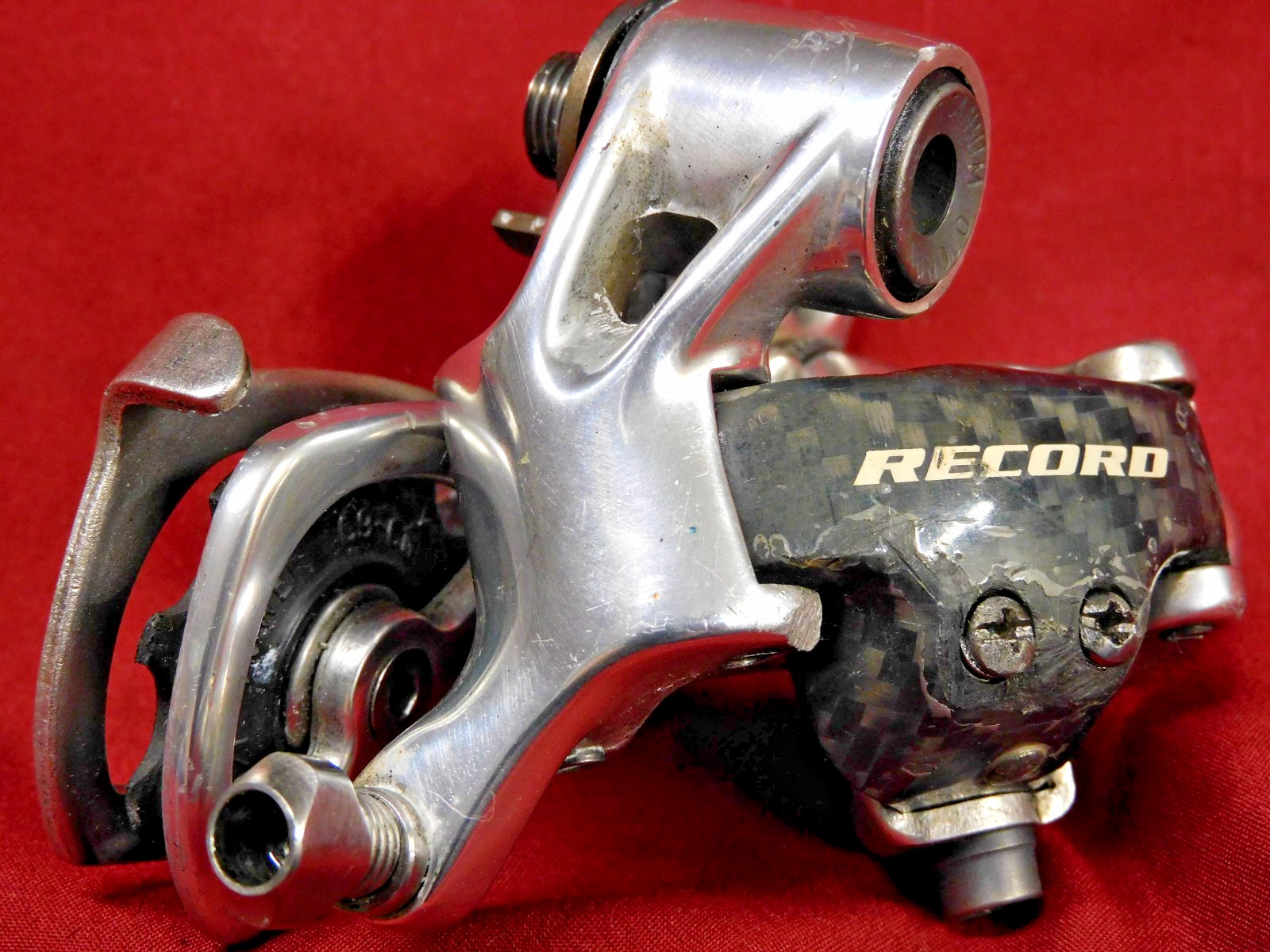 Campagnolo Record Carbon Titanium 10 Speed Short Cage Rear Derailleur RD00-RE210