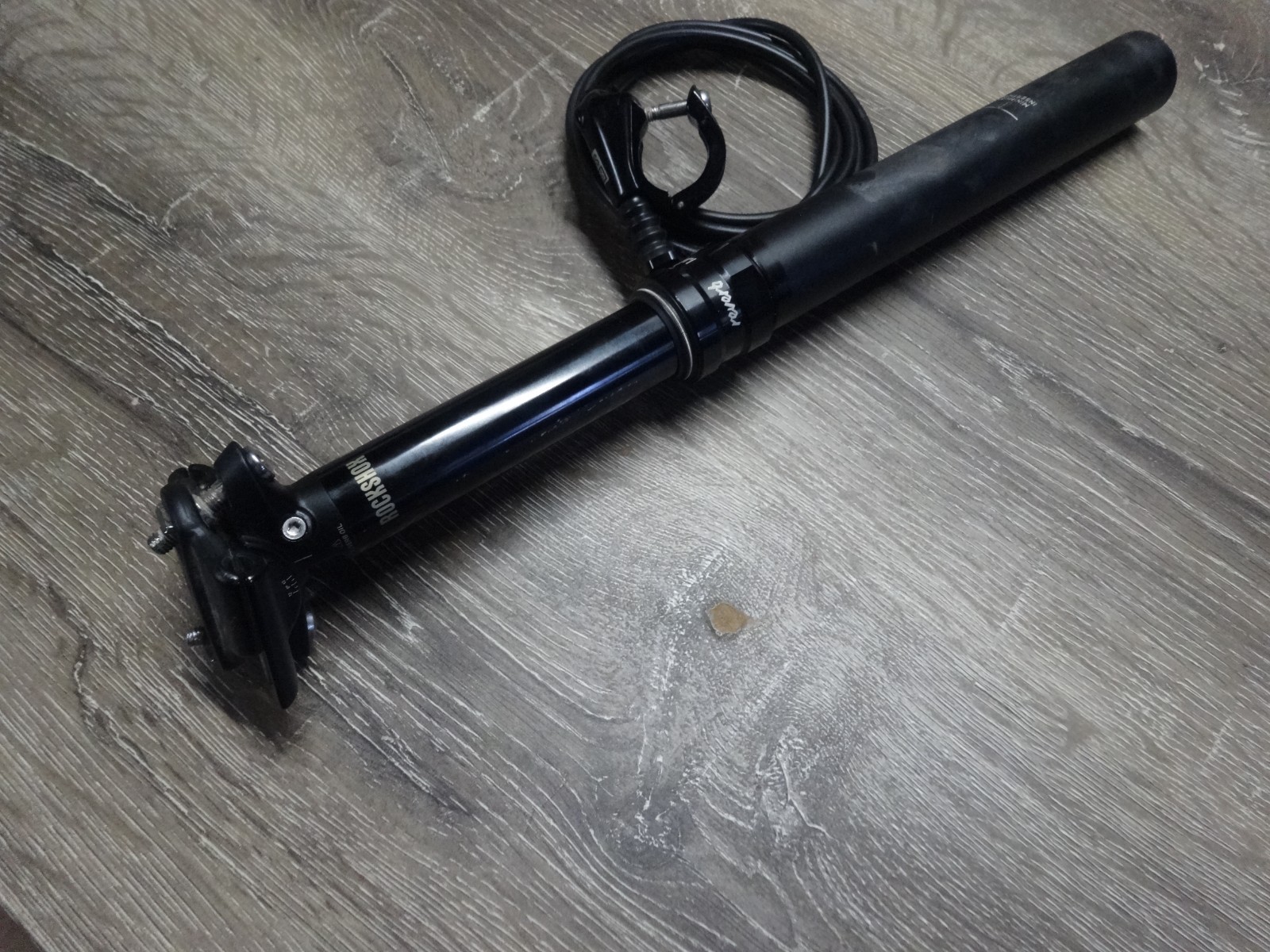 Broken Parts or Repair – Rockshox Reverb Dropper Bike Seat Post 31.6mm x 390mm