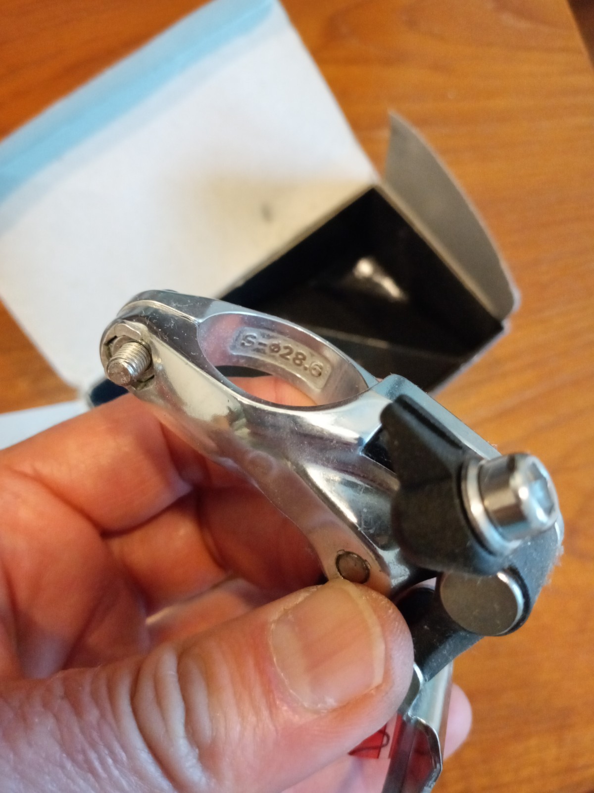 NOS SHIMANO DEORE XT FD-M738 Front Derailleur 28.6 clamp bottom pull w/box JAPAN