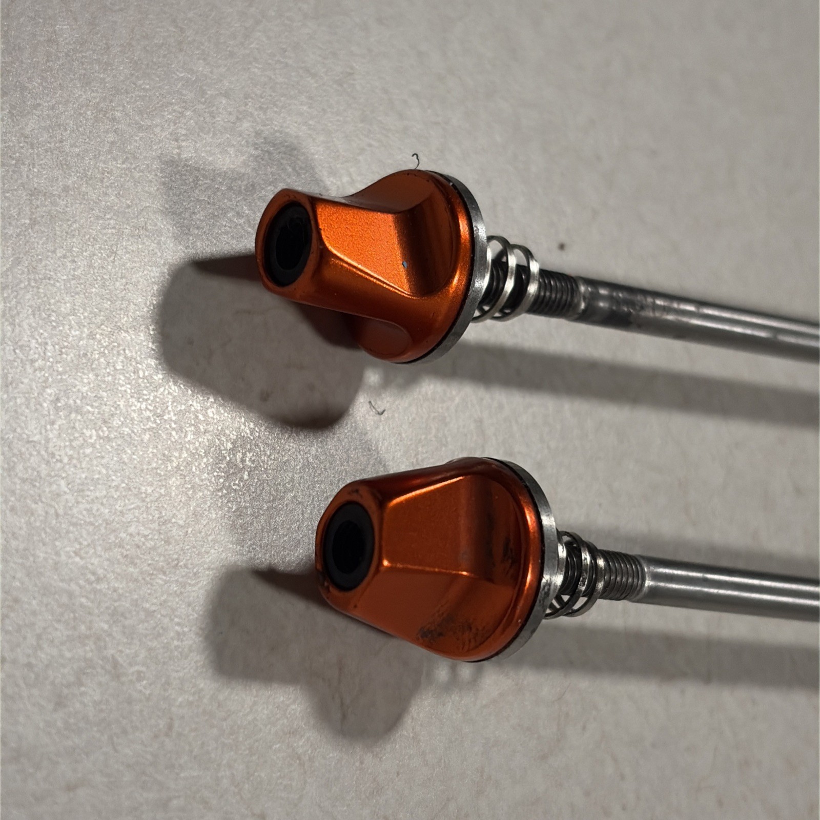 Salsa Orange Flip Off Front Rear Titanium Quick Release Skewer QRx100/135mm