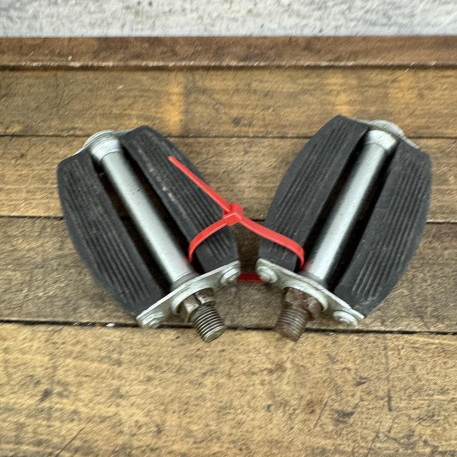 Vintage Columbia Block Pedals 1/2 In Black Cruiser Balloon Tire Bike Pair