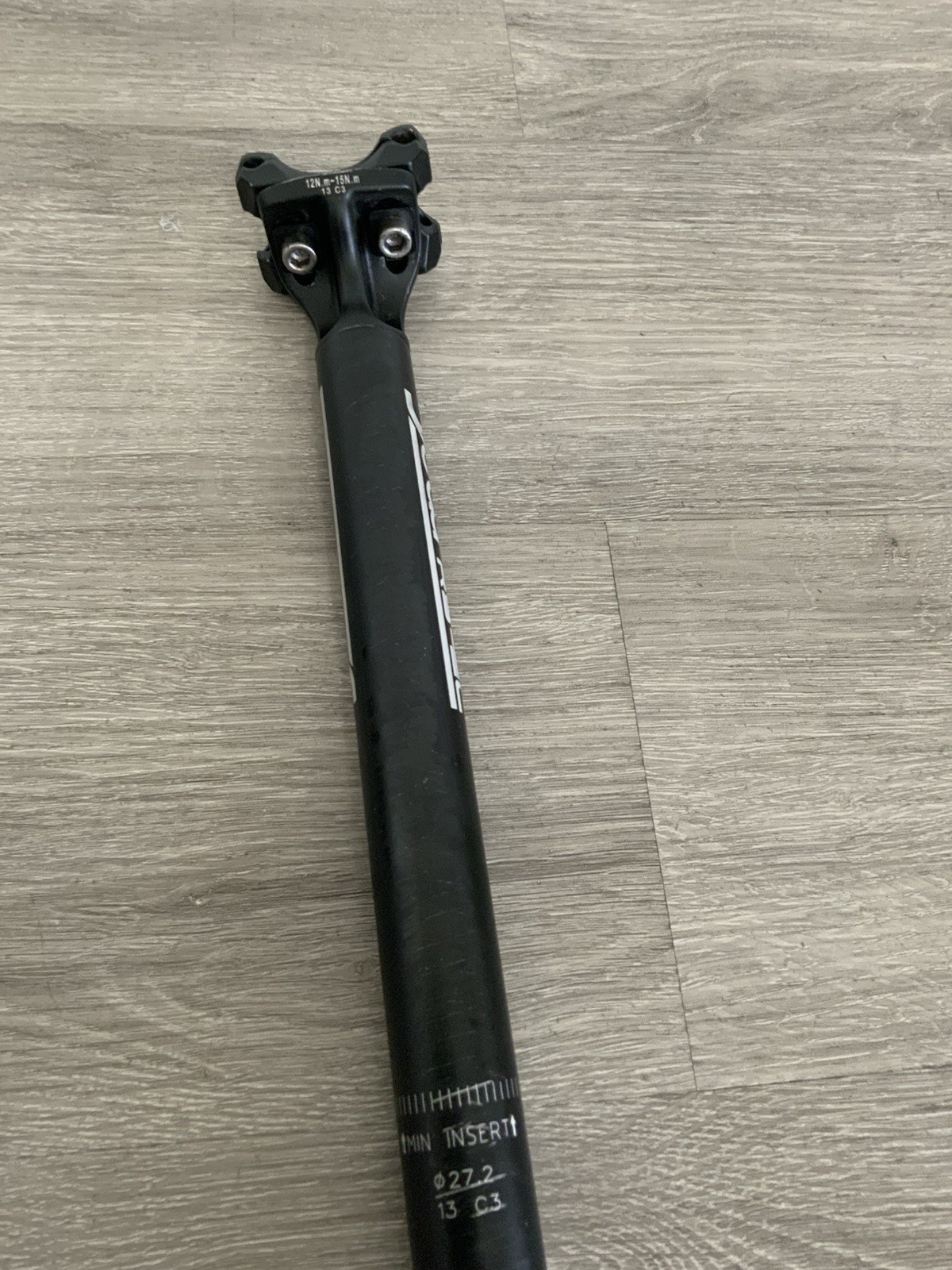 DEDA RS ALUMINUM SEAT POST 27.2 MM x 300 MM TOTAL POST LENGTH 292 GRAMS