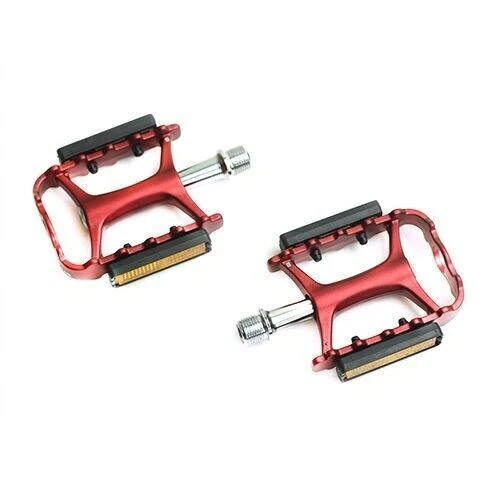 Wellgo Bike Pedal M111 9/16″ Alu Ultralight Sealed Bearing- Black/Red/Gold/Grey