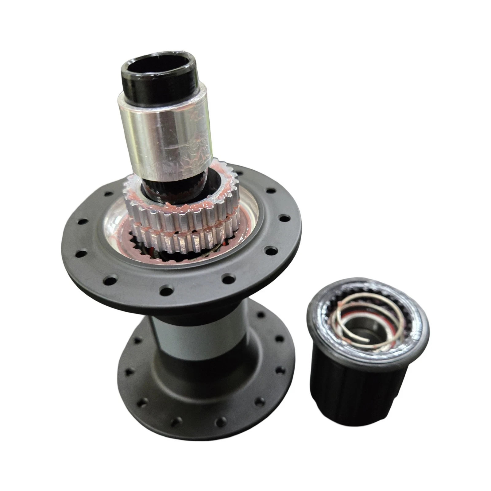 DT Swiss 370 Rear hub 24H Centerlock Disc brake 11S Road Ratchet LN 12 142mm
