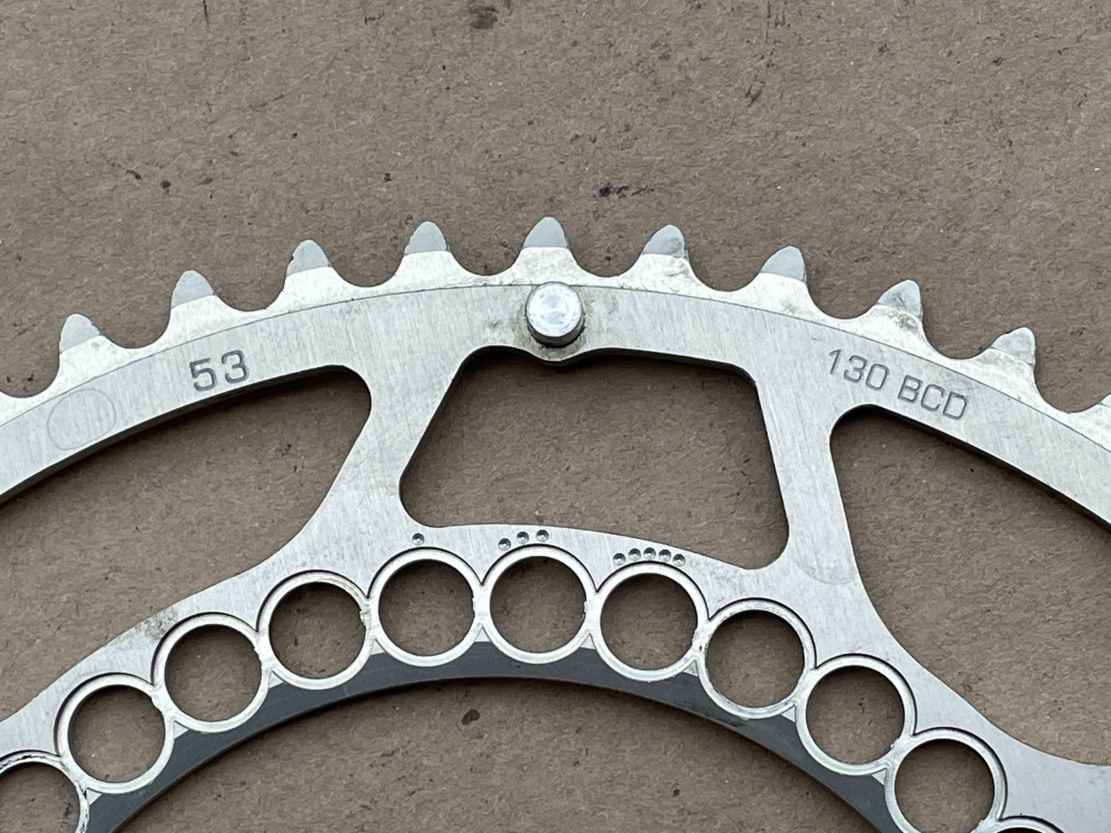 Rotor Q-ring Oval Chainring OCP (Optimum Chainring Position) 53t 130bcd Silver