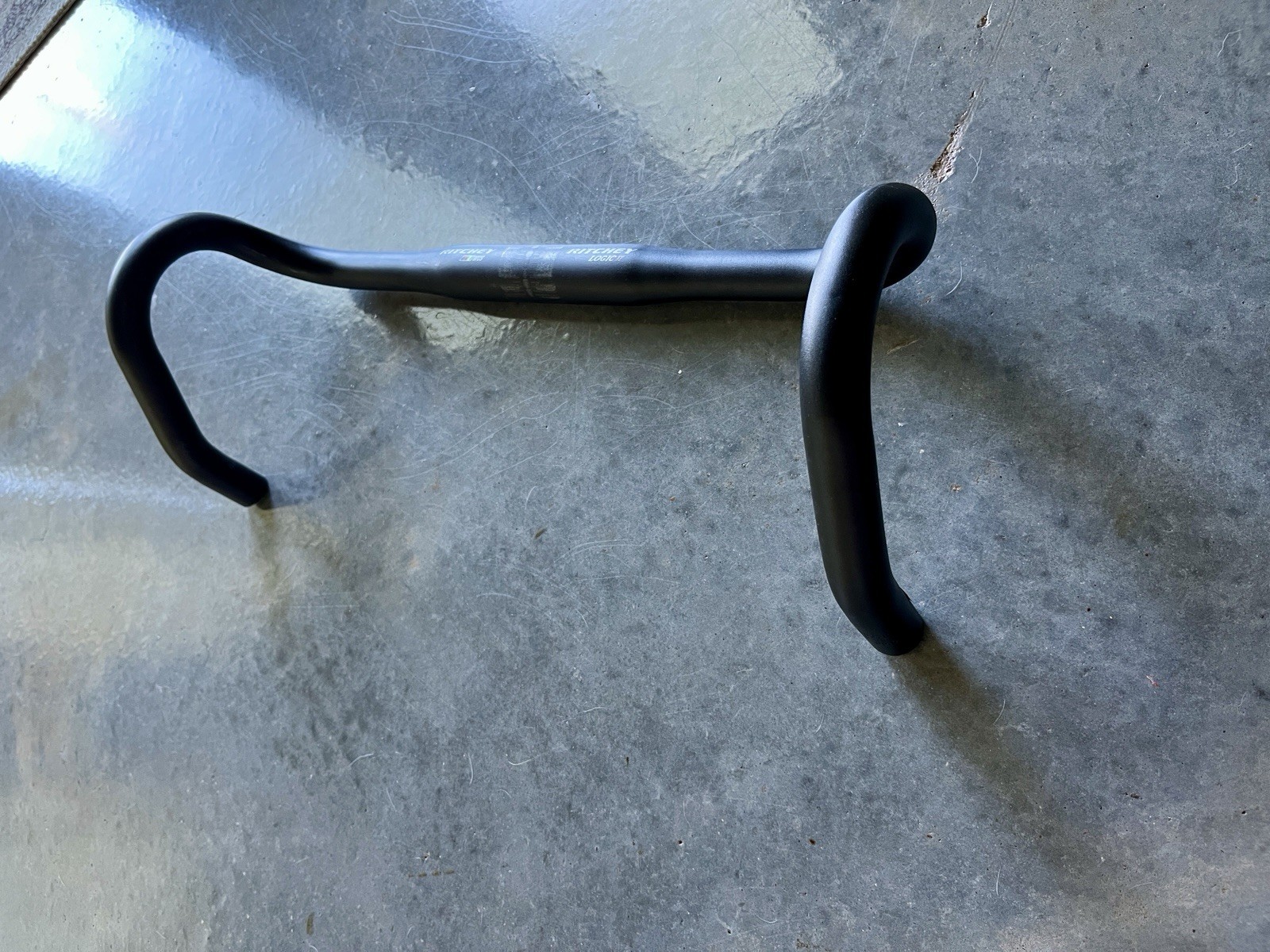 Ritchey WCS Logic II Road Bike Drop Handlebar 44cm 31.8mm