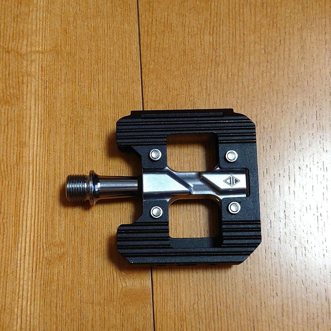 ADEPT Midway Flat Pedals – 6061-T6 Aluminum Alloy – Road/Cross Bike – 3.3 inches