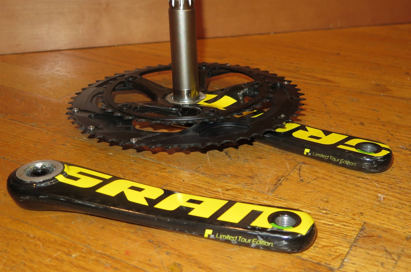 SRAM RED GXP Carbon Crankset Limited Tour Edition FC-RED-LTE – 10-speed 53/39