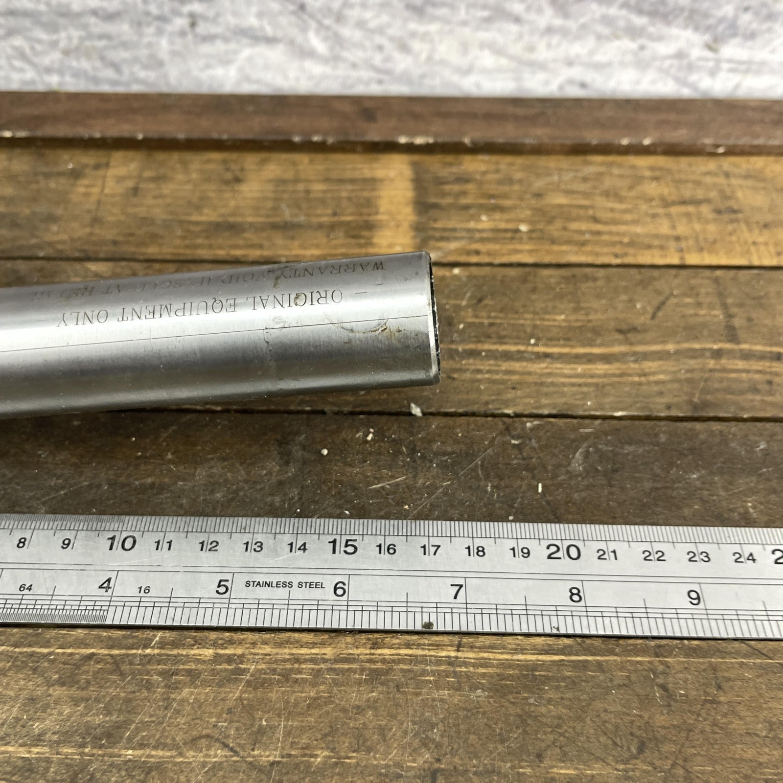 Vintage RockShox MAG 10 Fork 26in 1-1/8 Threadless 6.75in Steerer 90s MTB