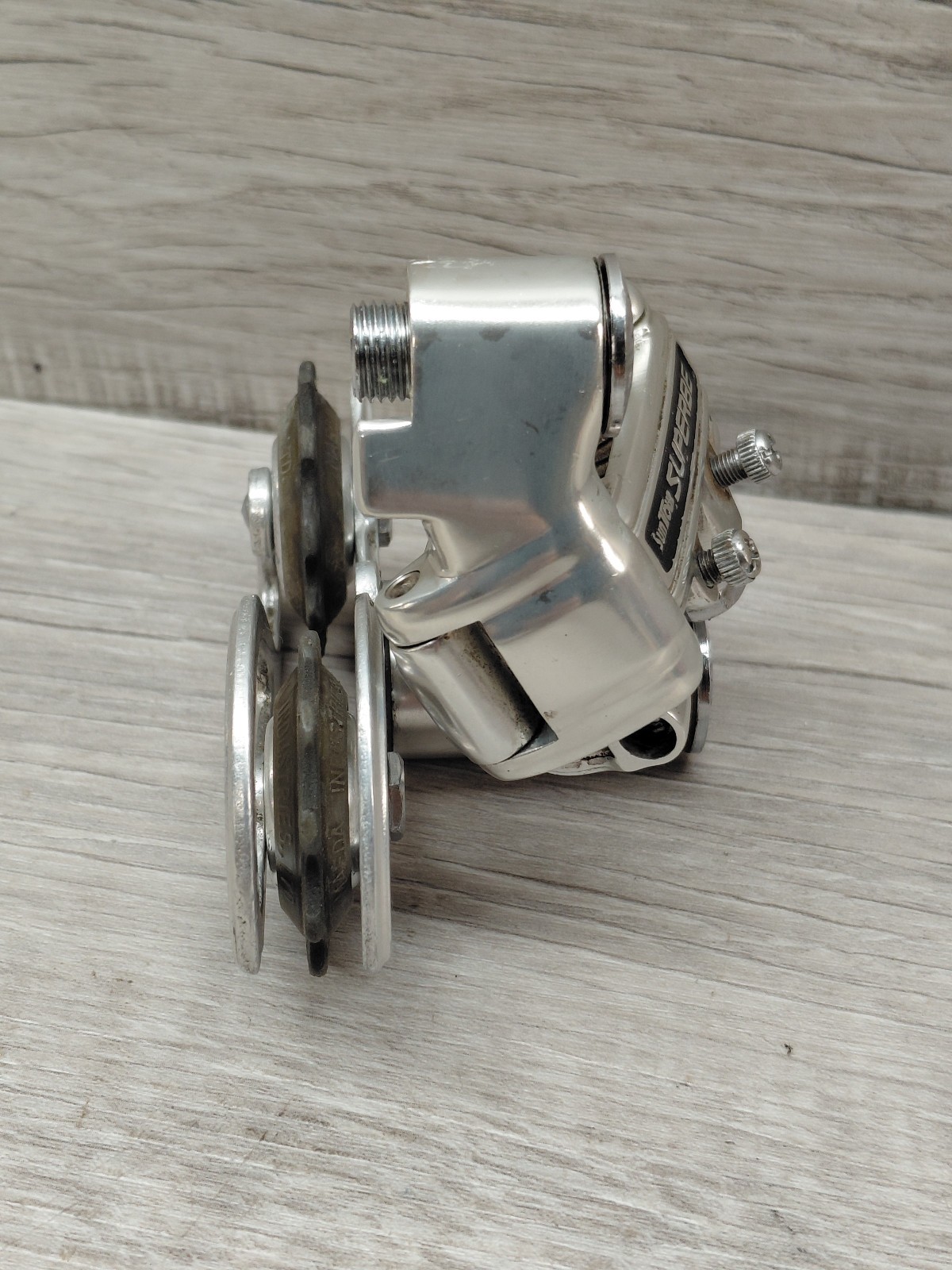 Vintage SunTour Superbe 1st Gen Rear Derailleur Short Cage Silver – Japan