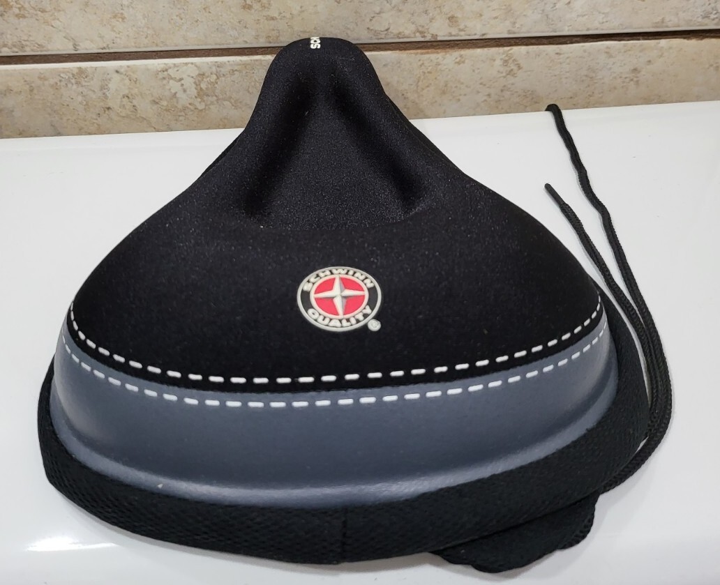 Schwinn Quality Gel Bicycle/Bike Seat Pad Black Adjustable