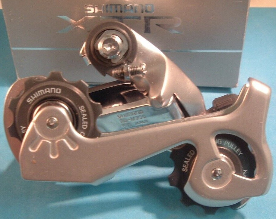 Shimano 1st XTR RD-M900 Rear MTB Derailleur -NEW/NOS 3×7/8-Spd- 32T- Rare-Mint