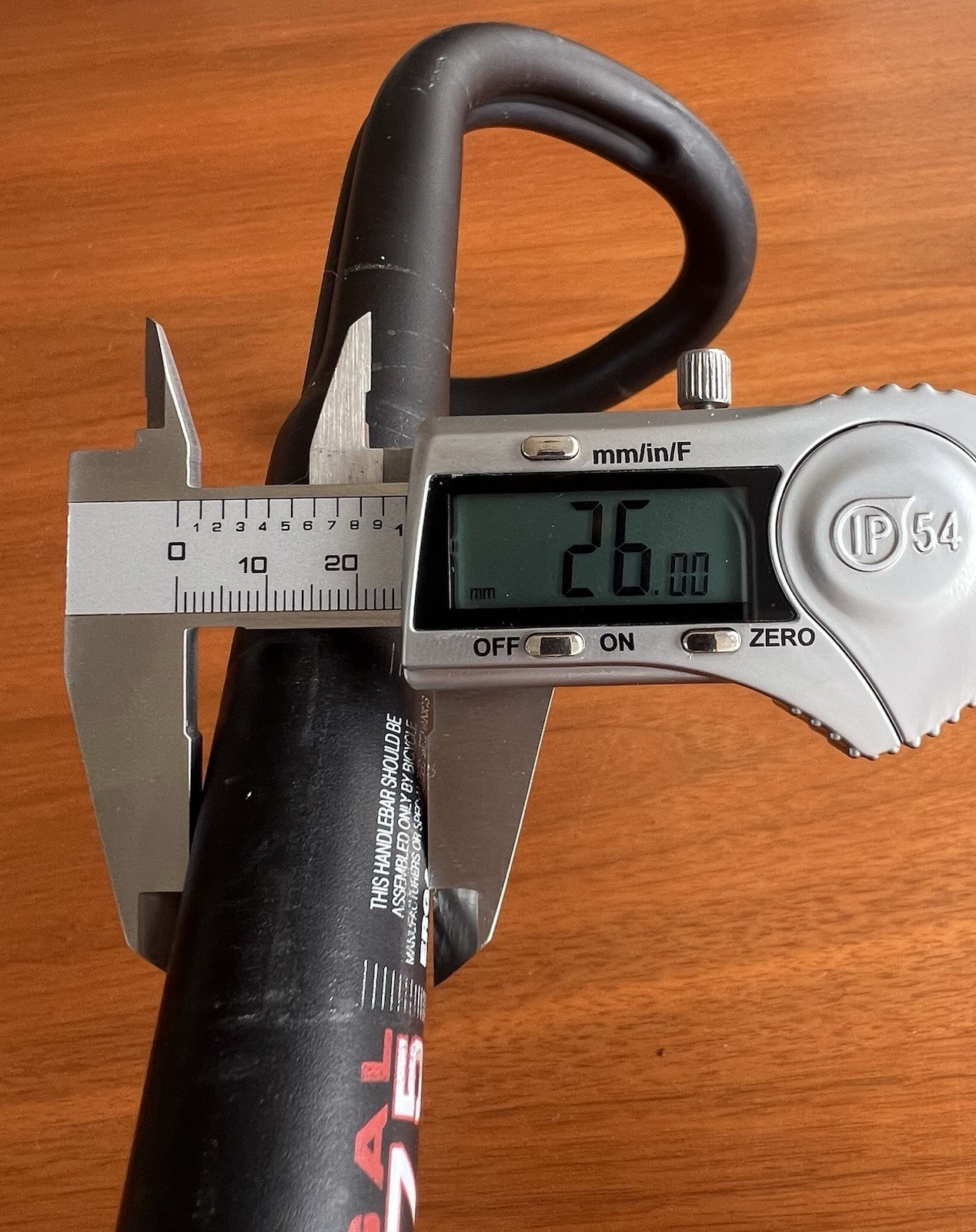ITM Millennium Ergal 7075 Ultra Lite 46cm/18in (Outside to Outside) – 26mm Clamp