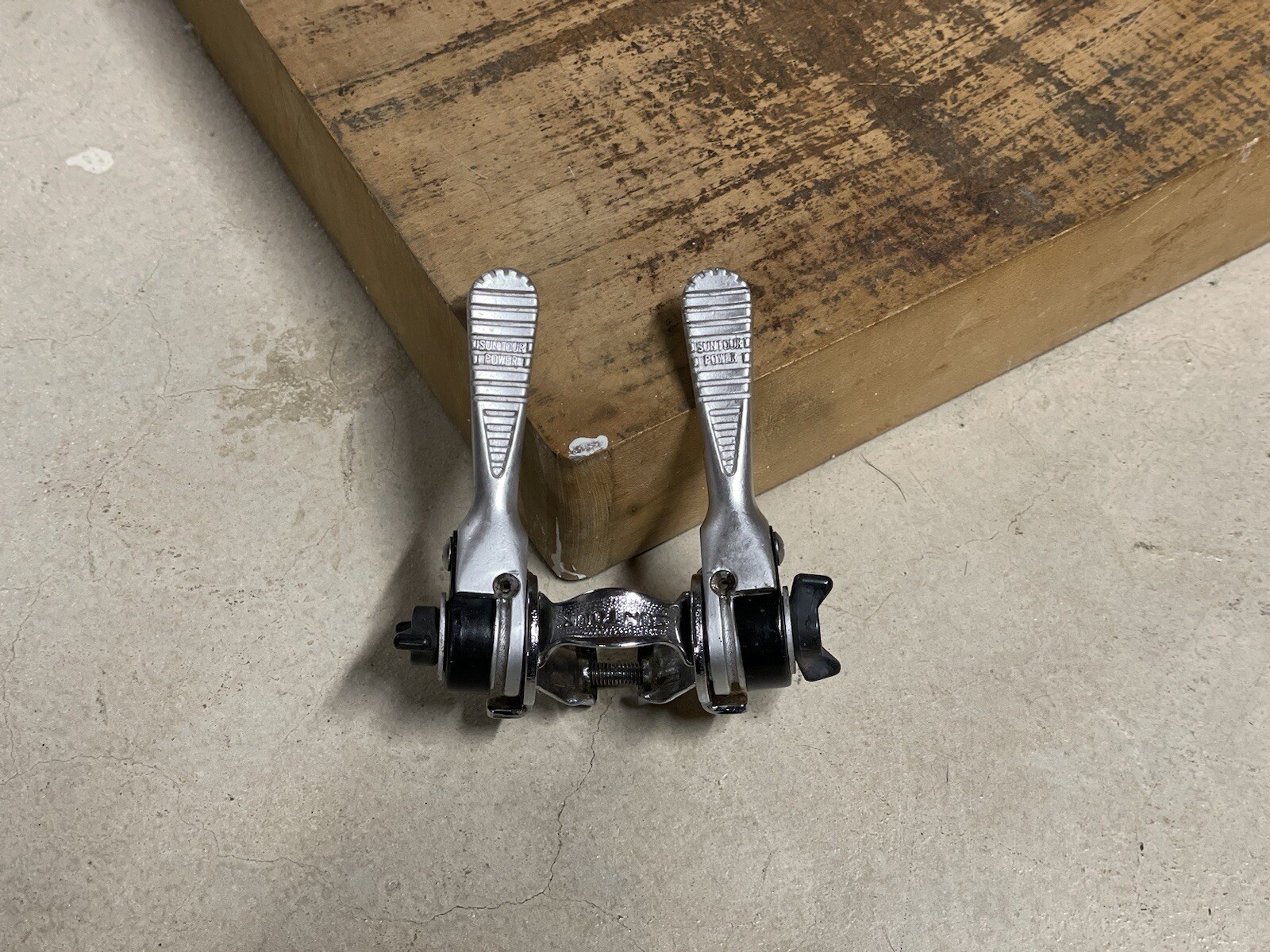 Vintage Suntour Mighty Power Shifters – Downtube Clamp – Ratcheting – Road Tour