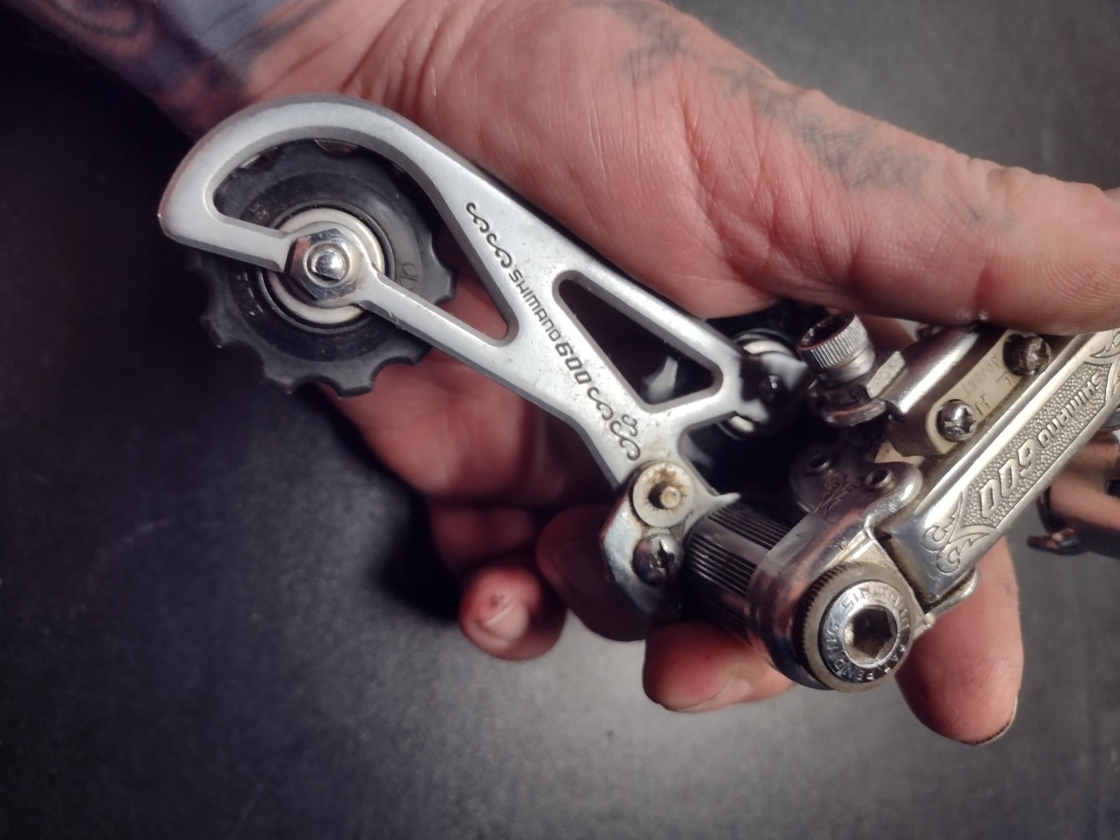 shimano 600 arabesque Long Cage Rear Derailleur