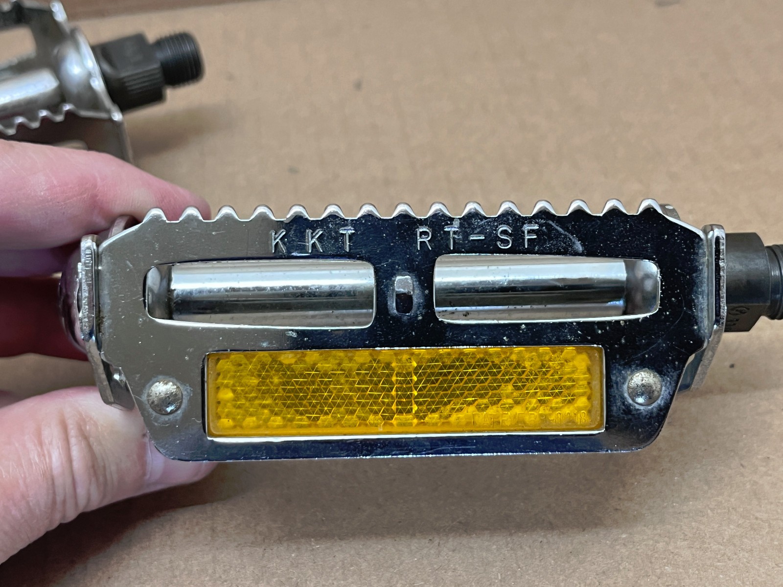 Vintage KKT RT-SF Bike Bicycle Pedals w/ Cat Eye Reflectors 9/16″ Japan