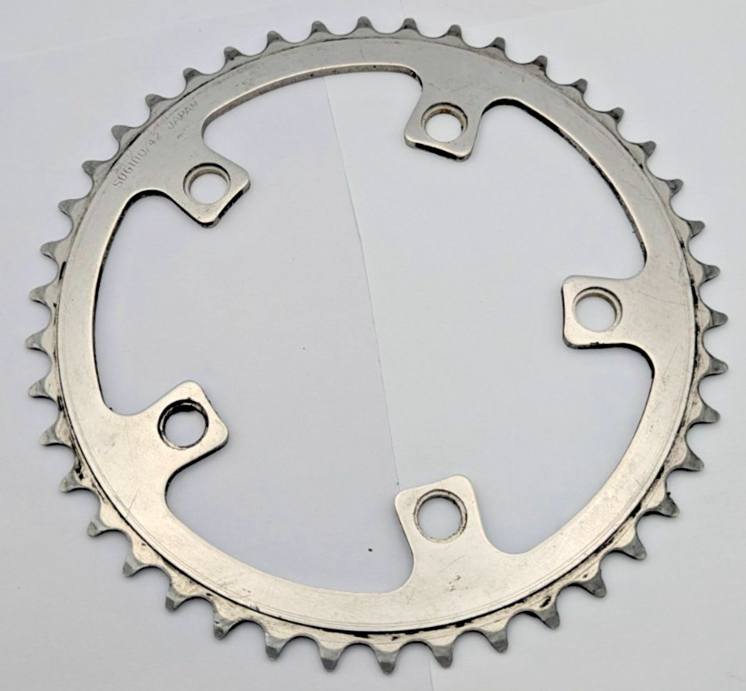 SUGINO 42 TOOTH JAPAN CHAINRING 110MM BCD SILVER 5-ARM ALUMINUM 42T