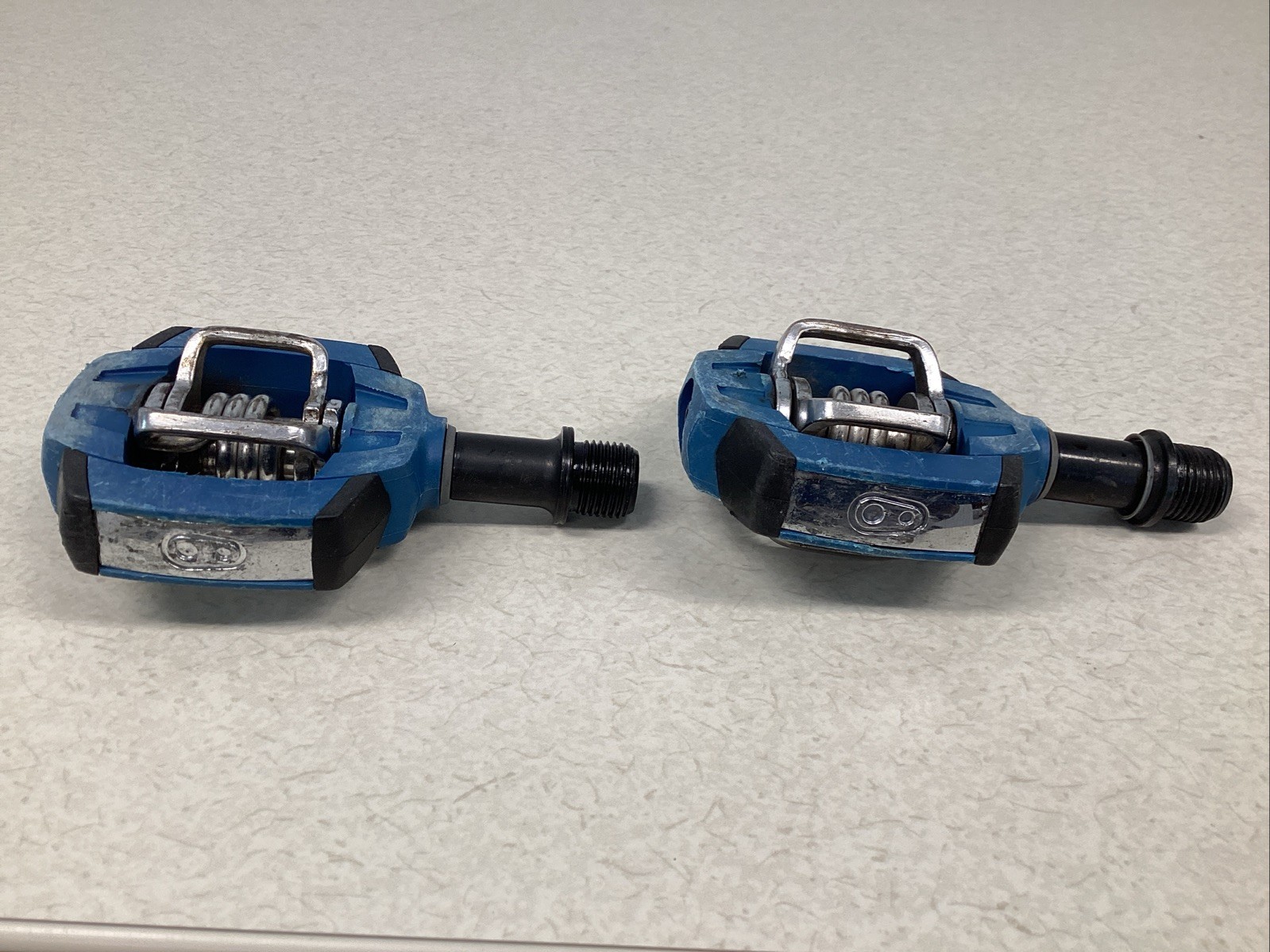 Crank Brothers Candy Style Pedals W/ Egg Beater Mechanism & Candy Platform Blue