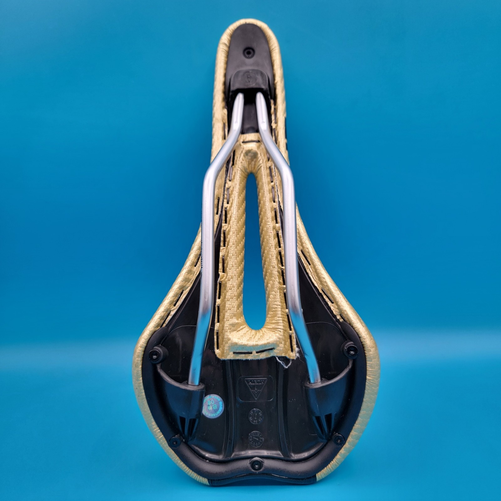 Lietu L.T. Bicycle Saddle Seat Mountain Bike Road Bike Cyclecross d27
