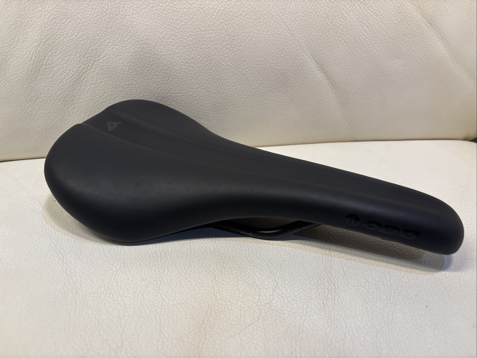 SDG Bel-Air V3 MAX Lux-Alloy Pure Comfort Bike Saddle Road MTB – Black