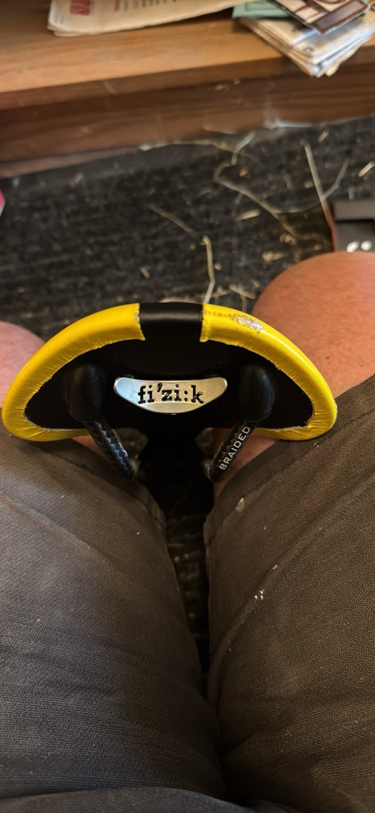 Fizik Antares Carbon Fiber Saddle With Carbon Fiber Rails In Yellow And Black