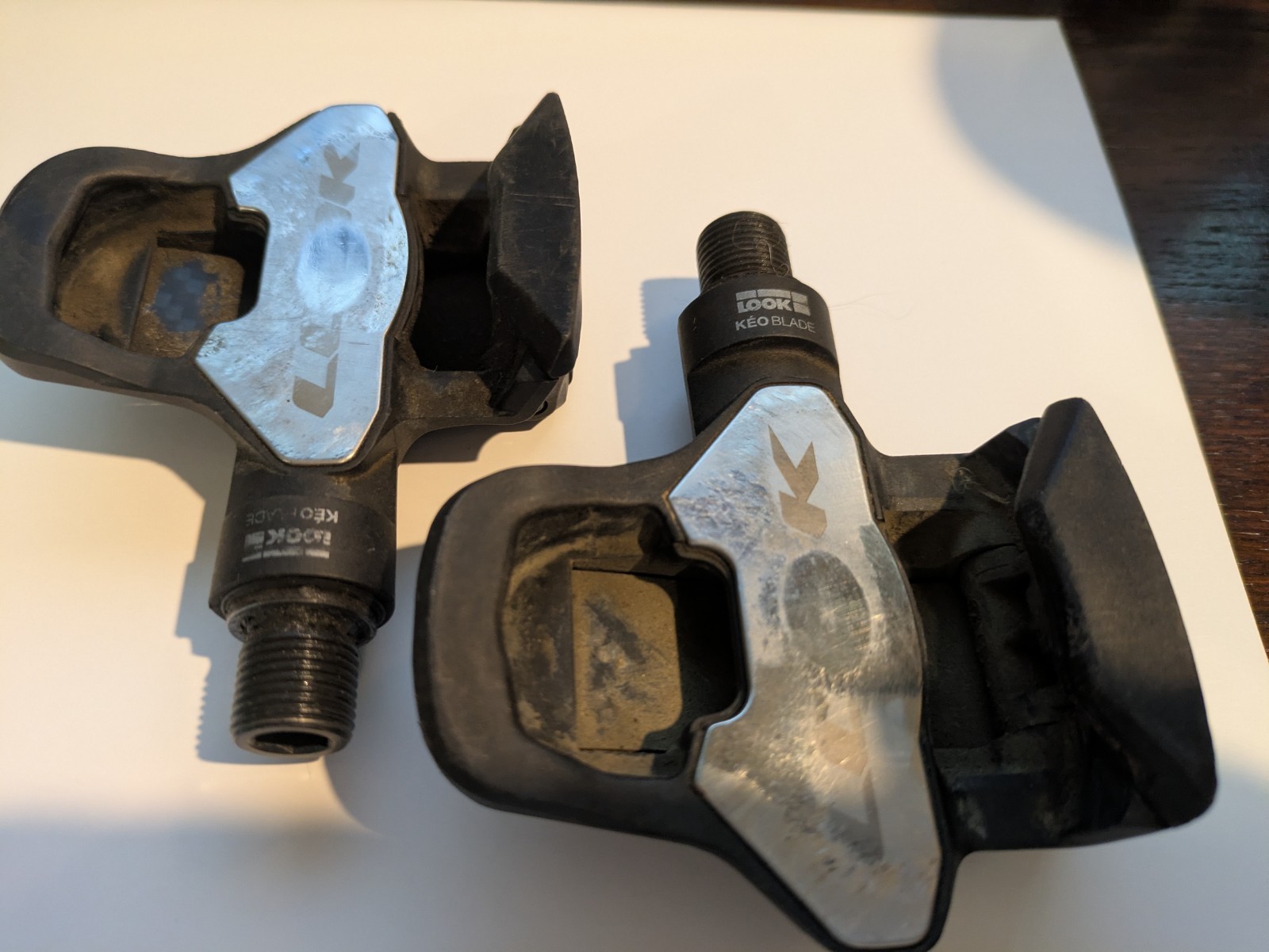 LOOK KEO BLADE Carbon Fiber Road Clipless Pedals Pair Black/Silver 9/16″