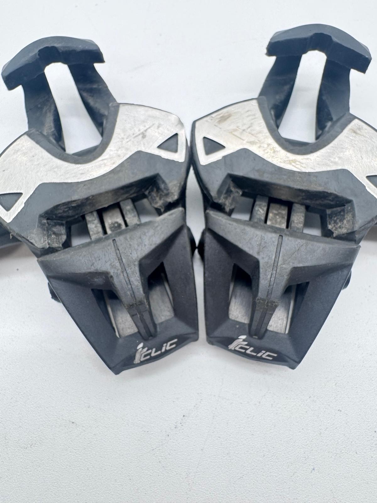Mavic Clipless Road Bike Composite Material Black Pedals Pair