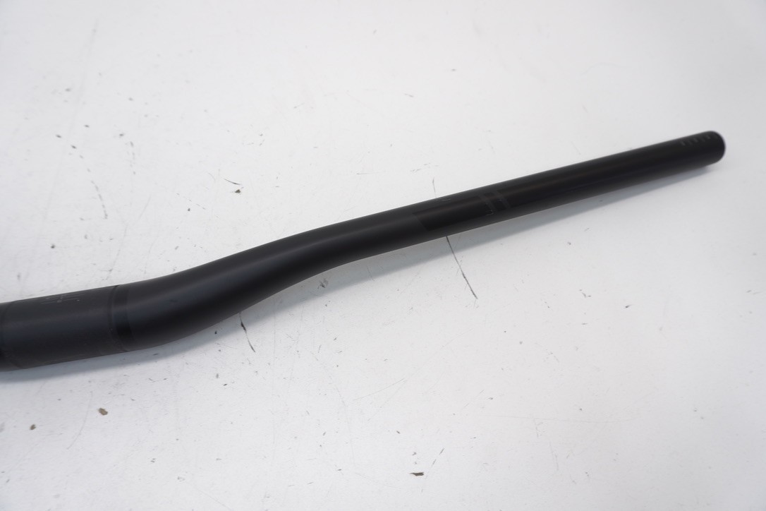 Pivot Cycles Phoenix Alloy Handlebars 35mm Diameter 20mm Rise 780mm Width