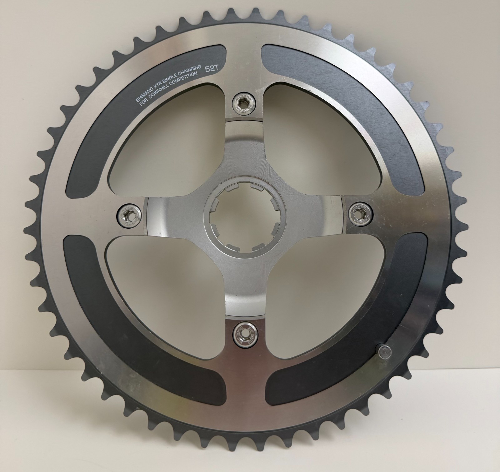 Shimano XTR FC-M952 DH 52T 4 Arm 112 BCD Downhill Chainring NOS