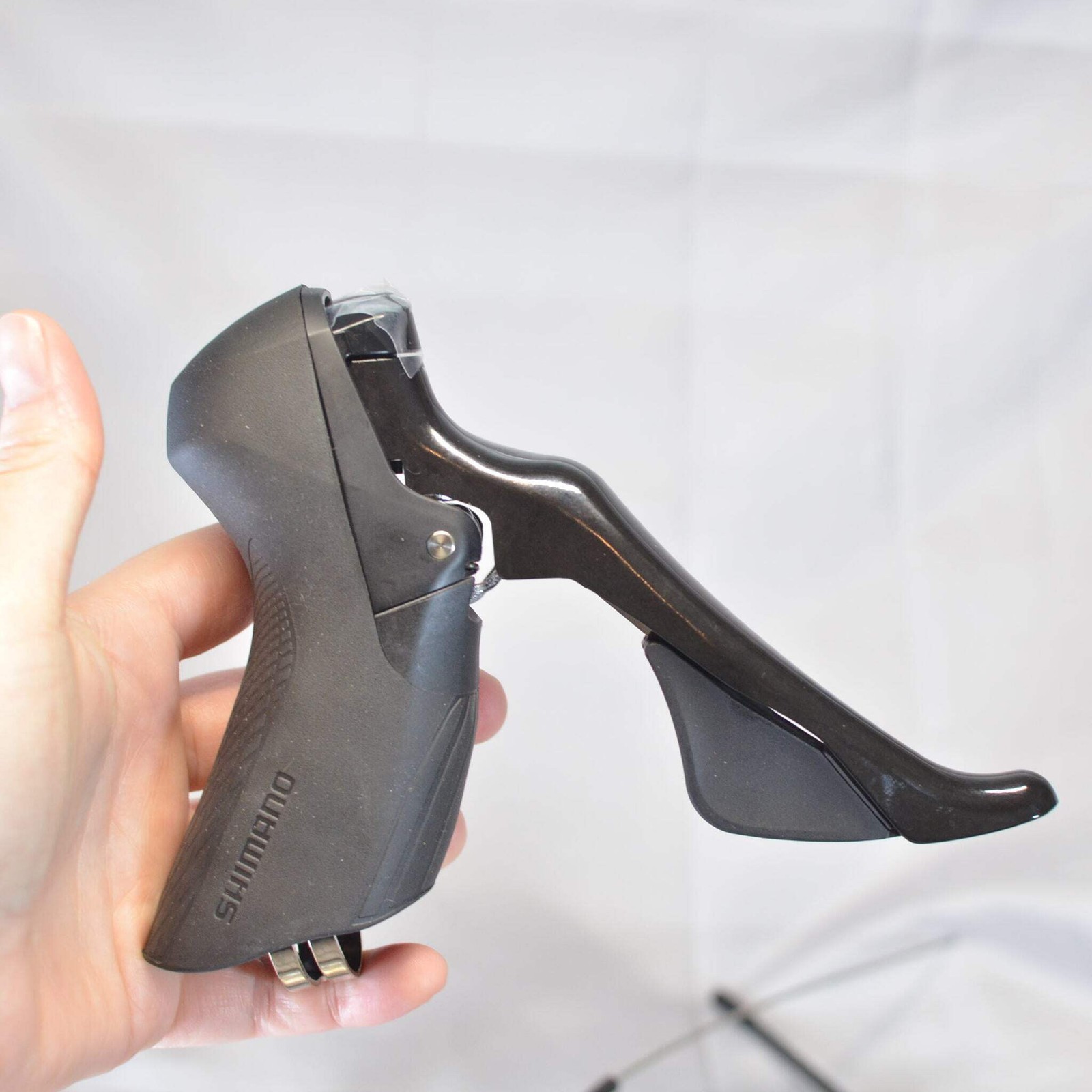 NEW Shimano 105 R7000 ST-R7000 RIGHT/REAR 11 Speed Shifter + Cables