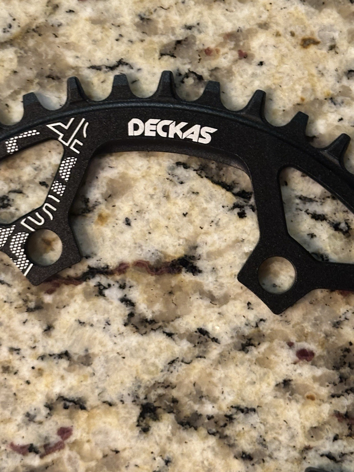 Deckas 46T 110x5B Round Chainring 110BCD DCW-051