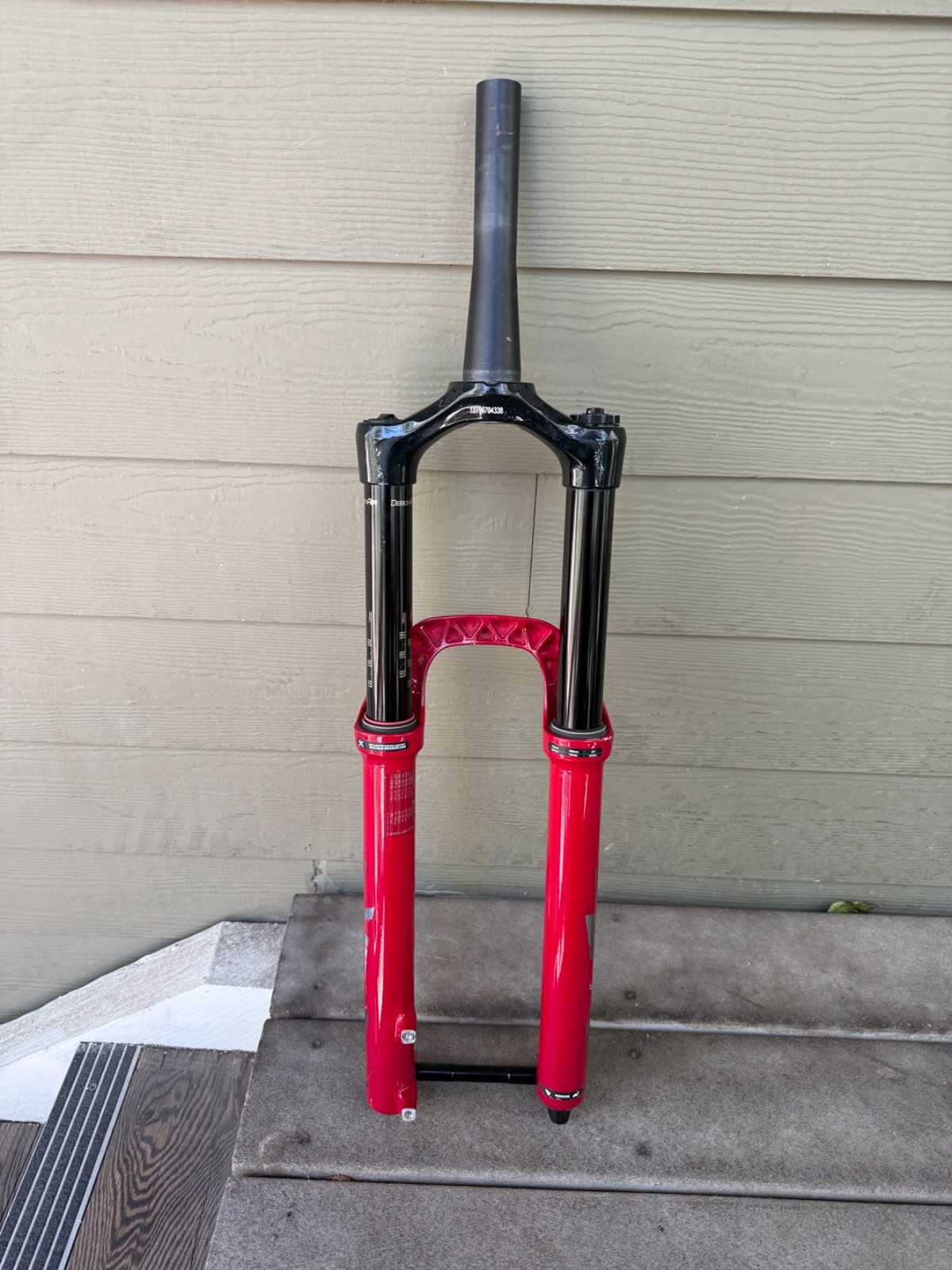 Rock Shox Lyrik Ultimate 29″ 150mm (set up at 170mm travel) Mountain Bike Fork
